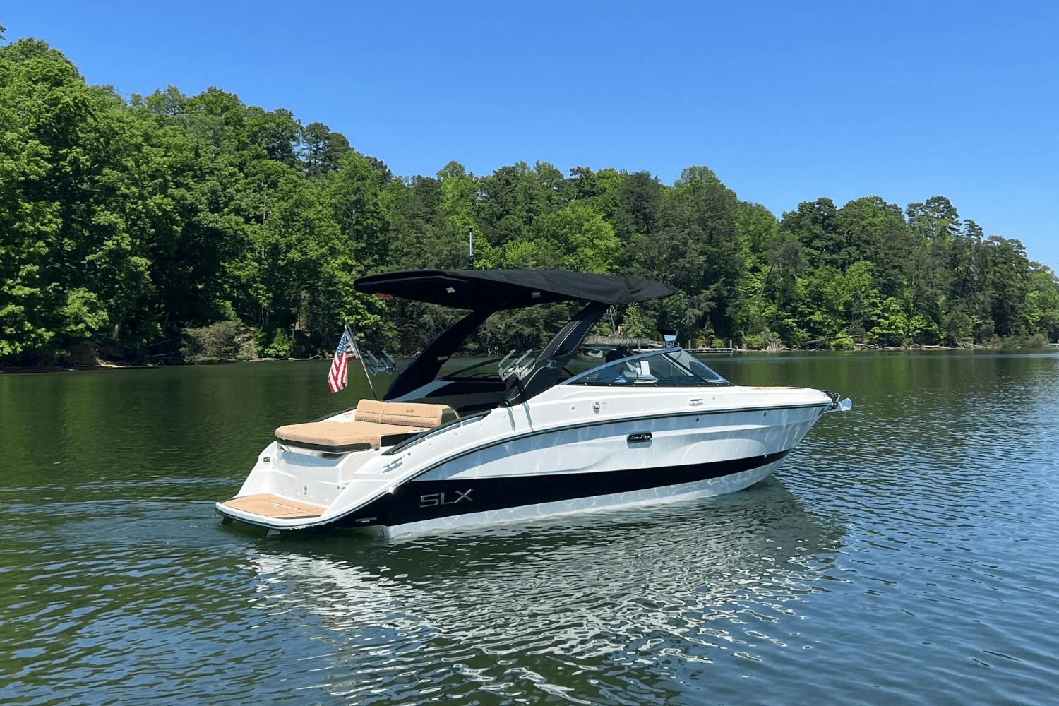 2025 Sea Ray SLX 260 Surf Image Thumbnail #5