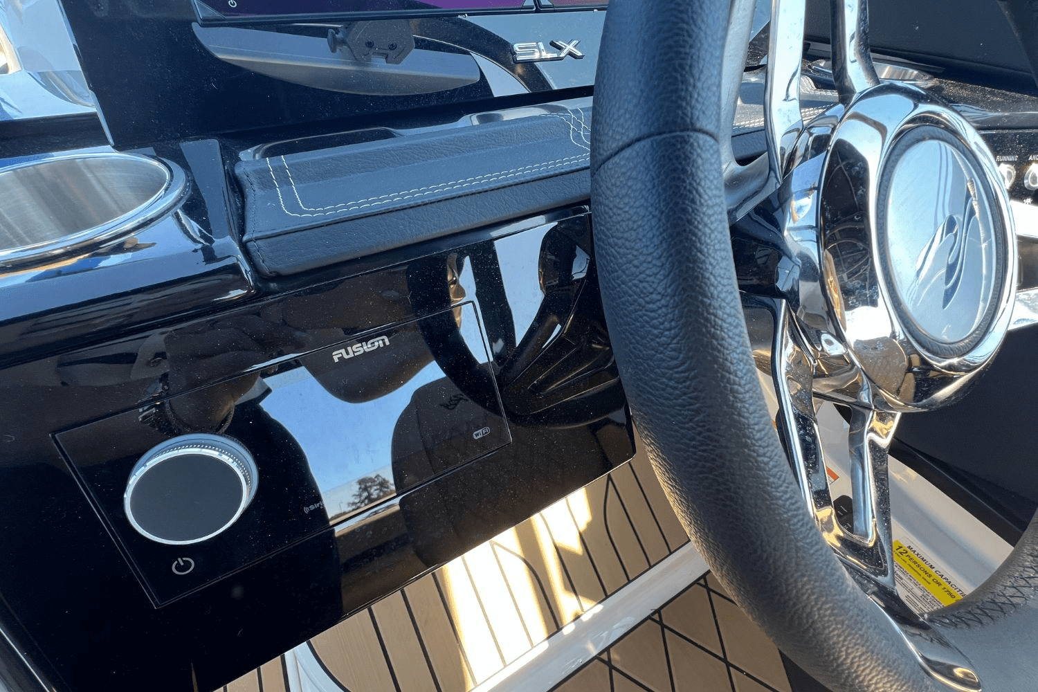 2025 Sea Ray SLX 260 Surf Image Thumbnail #30