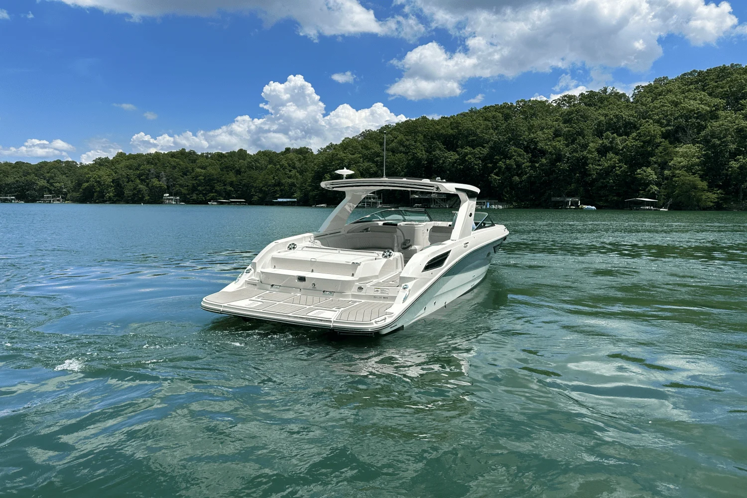 2026 Sea Ray SLX 350 Image Thumbnail #17