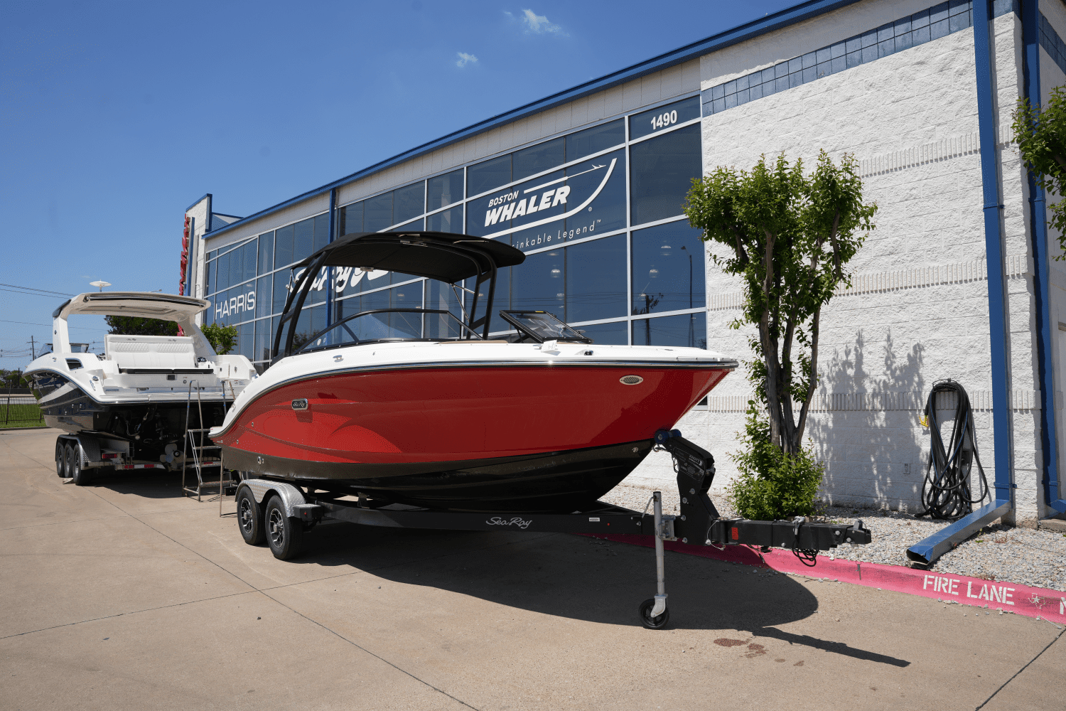 2025 Sea Ray SPX 210 Image Thumbnail #1