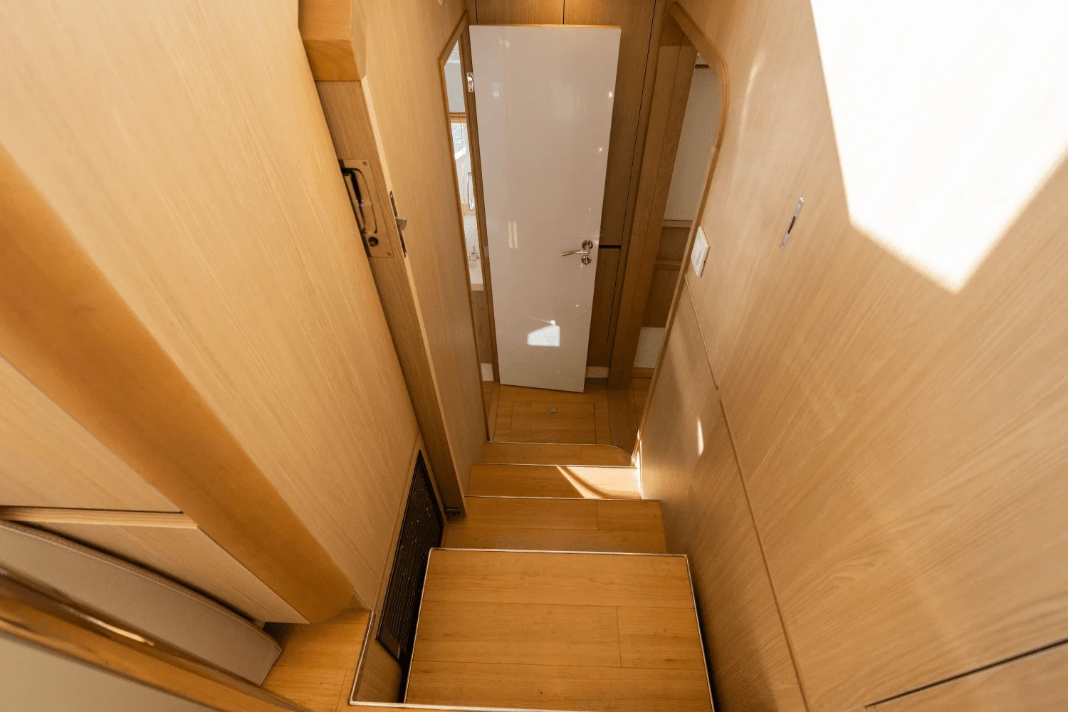 2019 Aquila 44 Image Thumbnail #23