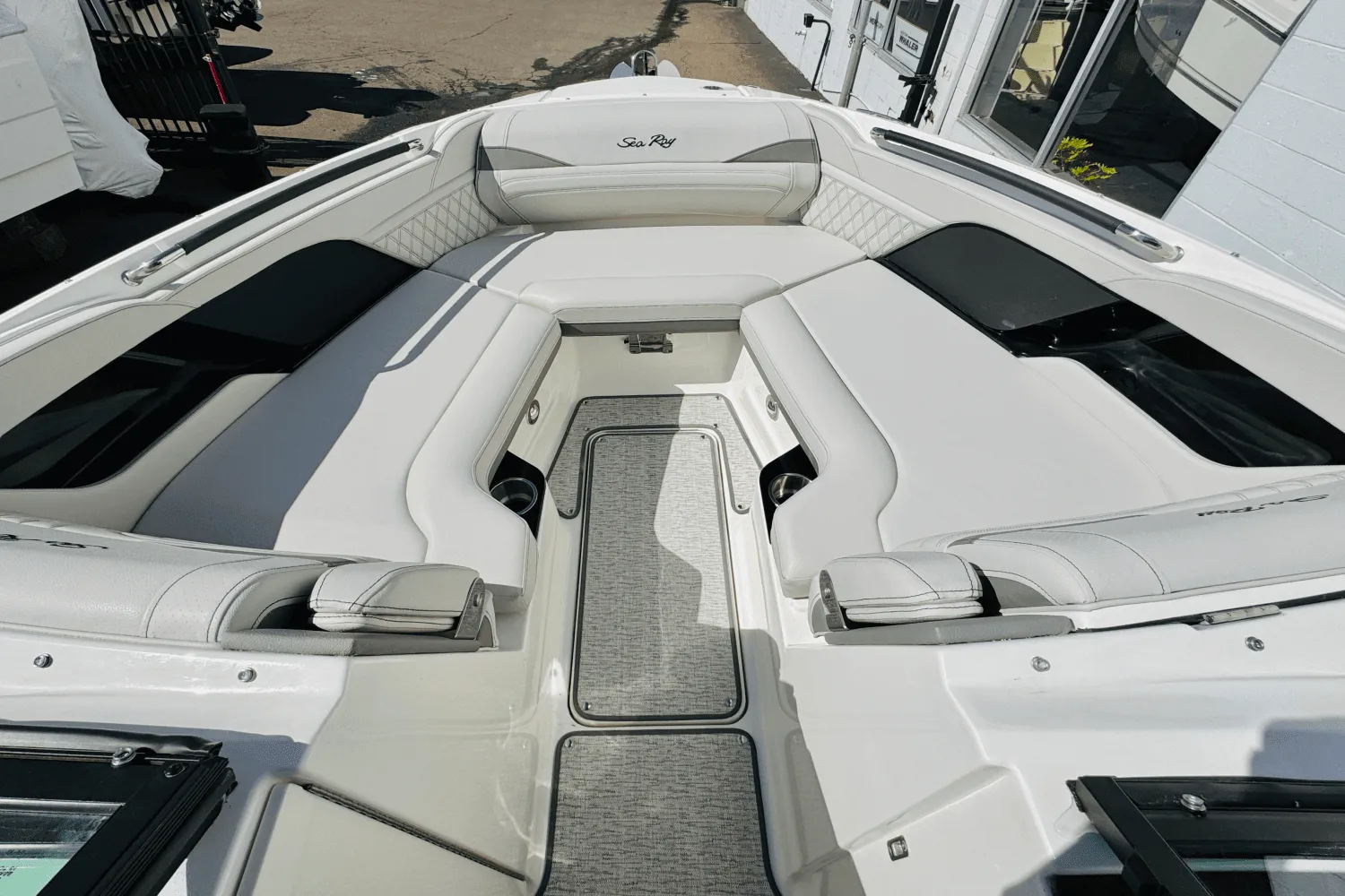 2025 Sea Ray SLX 260 Outboard Image Thumbnail #49