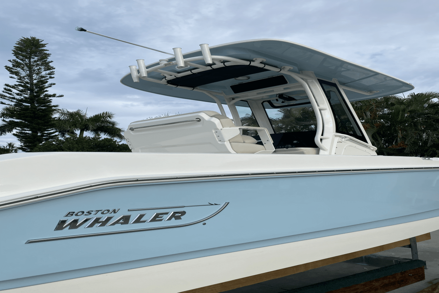 2023 Boston Whaler 280 DAUNTLESS Image Thumbnail #2