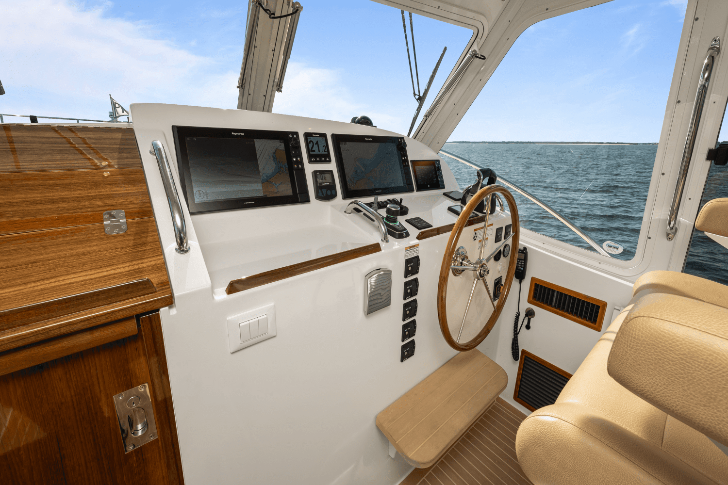 2022 MJM 53 Z Image Thumbnail #78