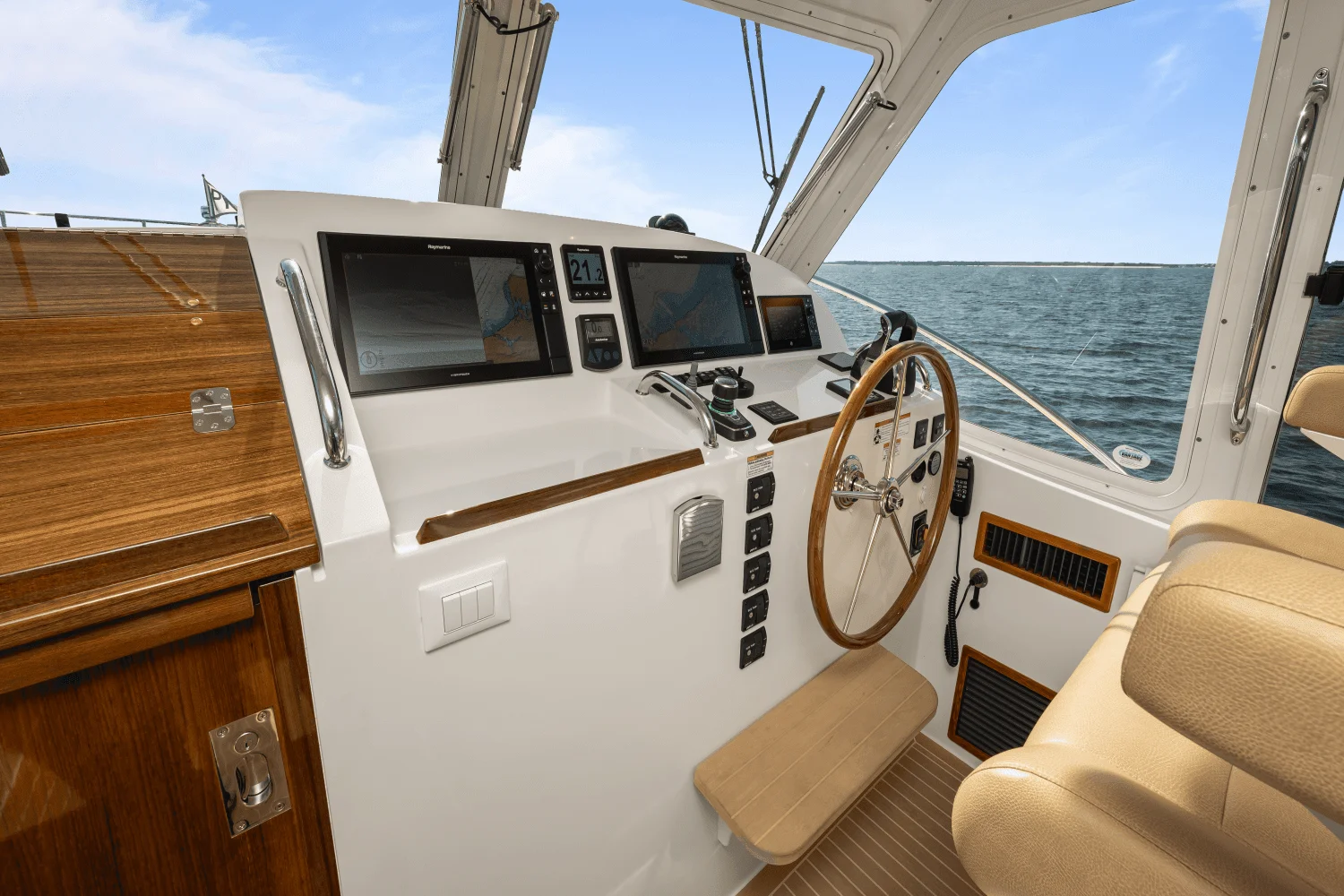 2022 MJM 53 Z Image Thumbnail #78