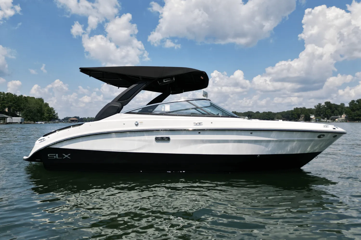 2025 Sea Ray SLX 260 Surf Image Thumbnail #0