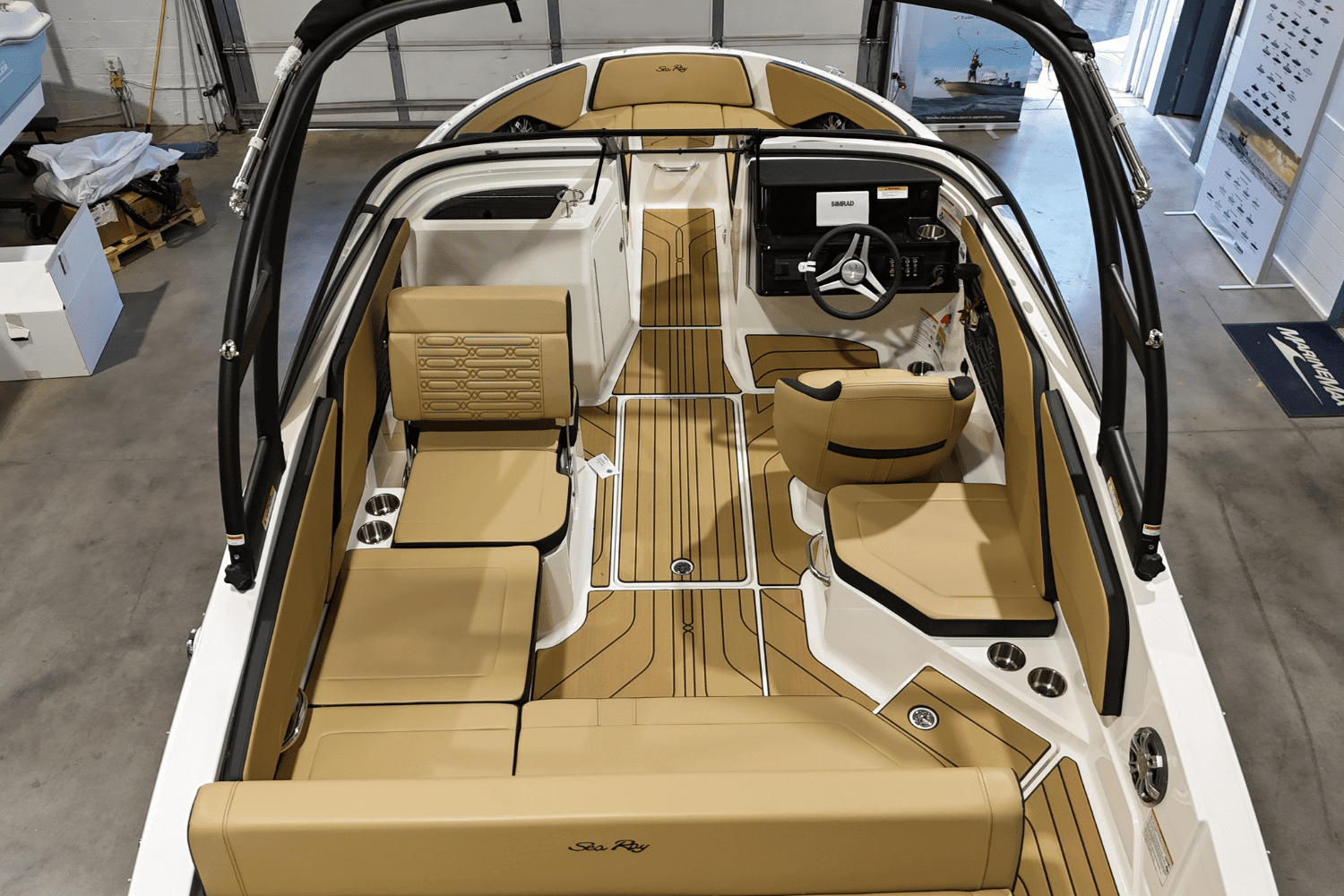 2025 Sea Ray SPX 210 Image Thumbnail #7