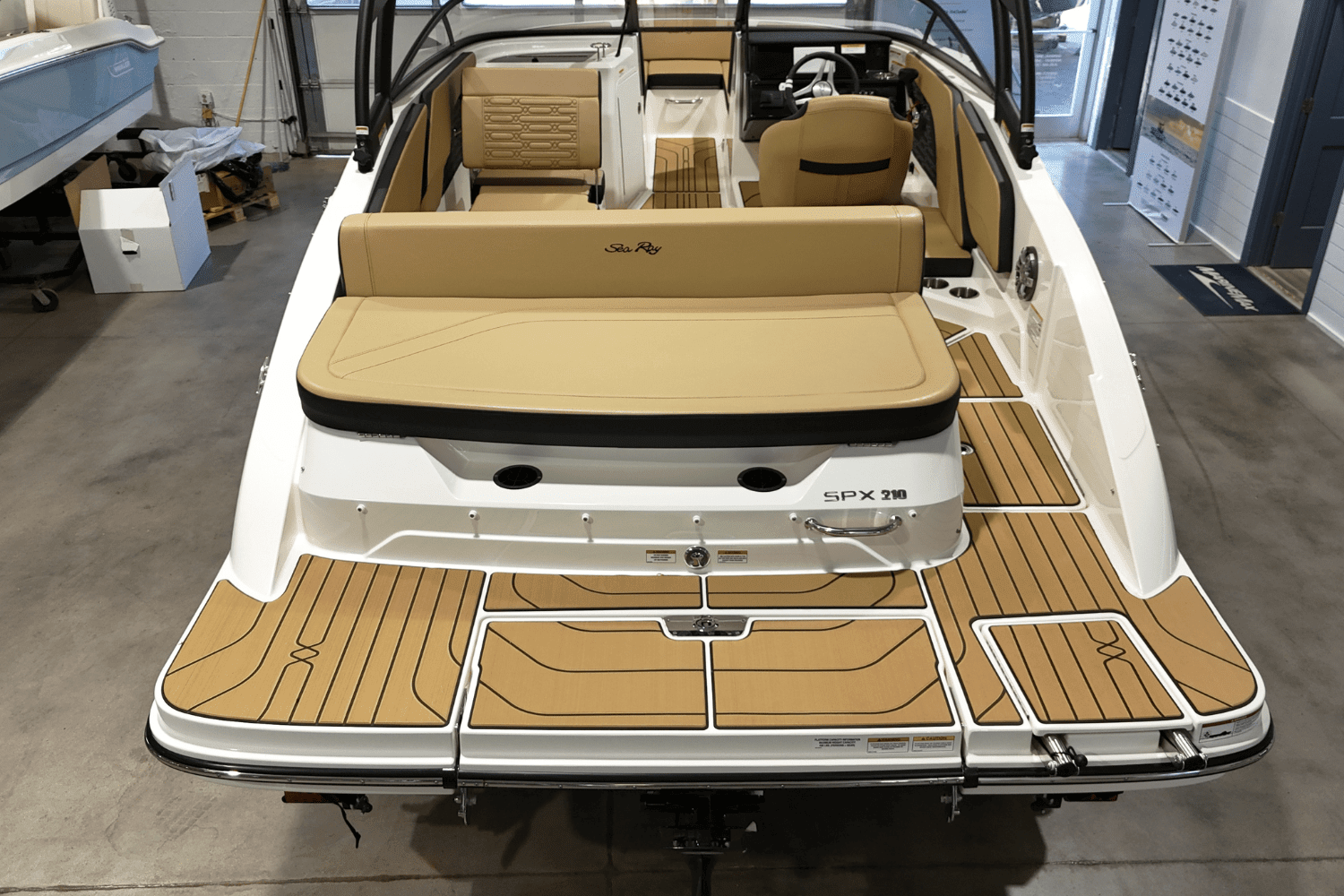 2025 Sea Ray SPX 210 Image Thumbnail #3