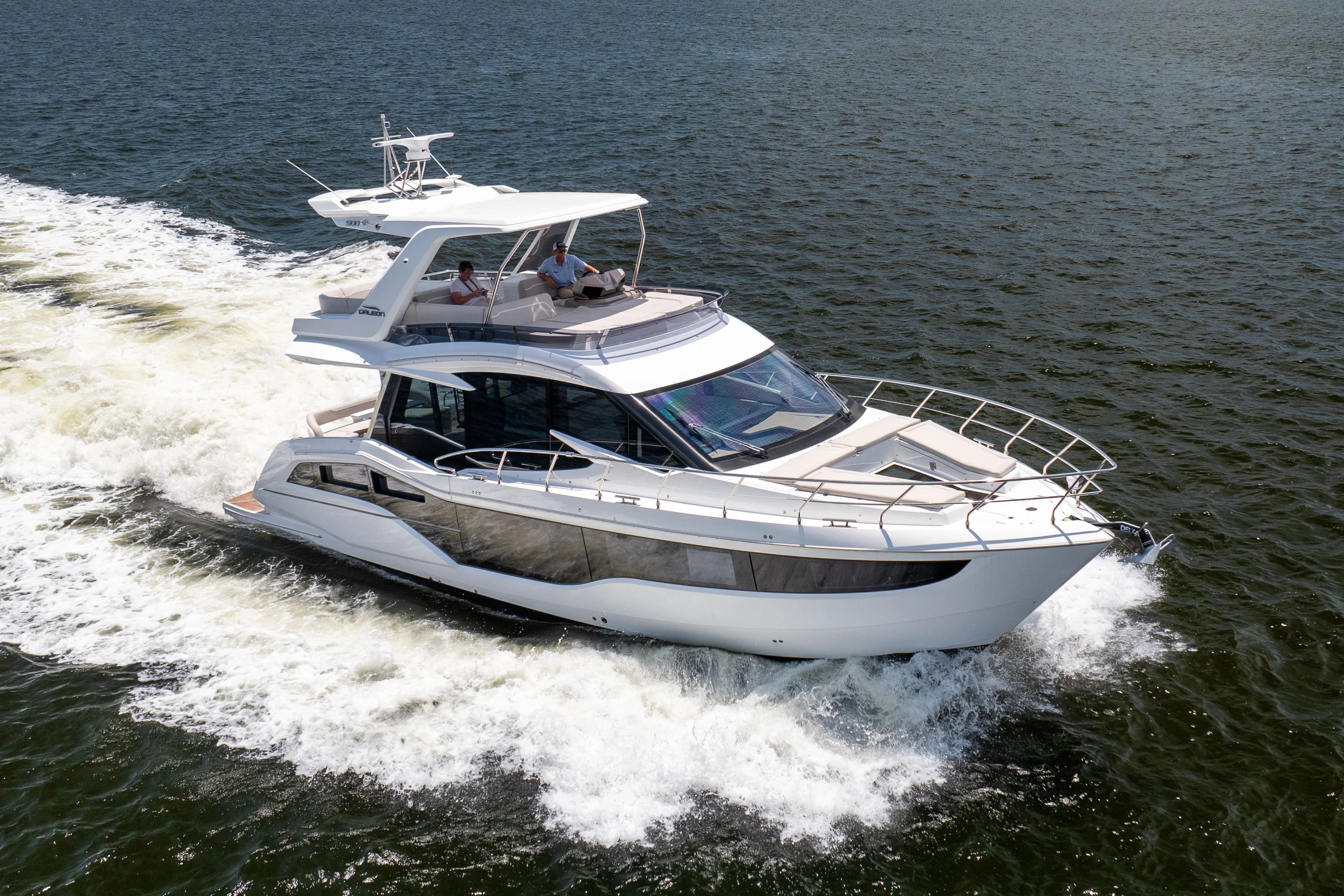 2026 Galeon 500 FLY Image Thumbnail #16