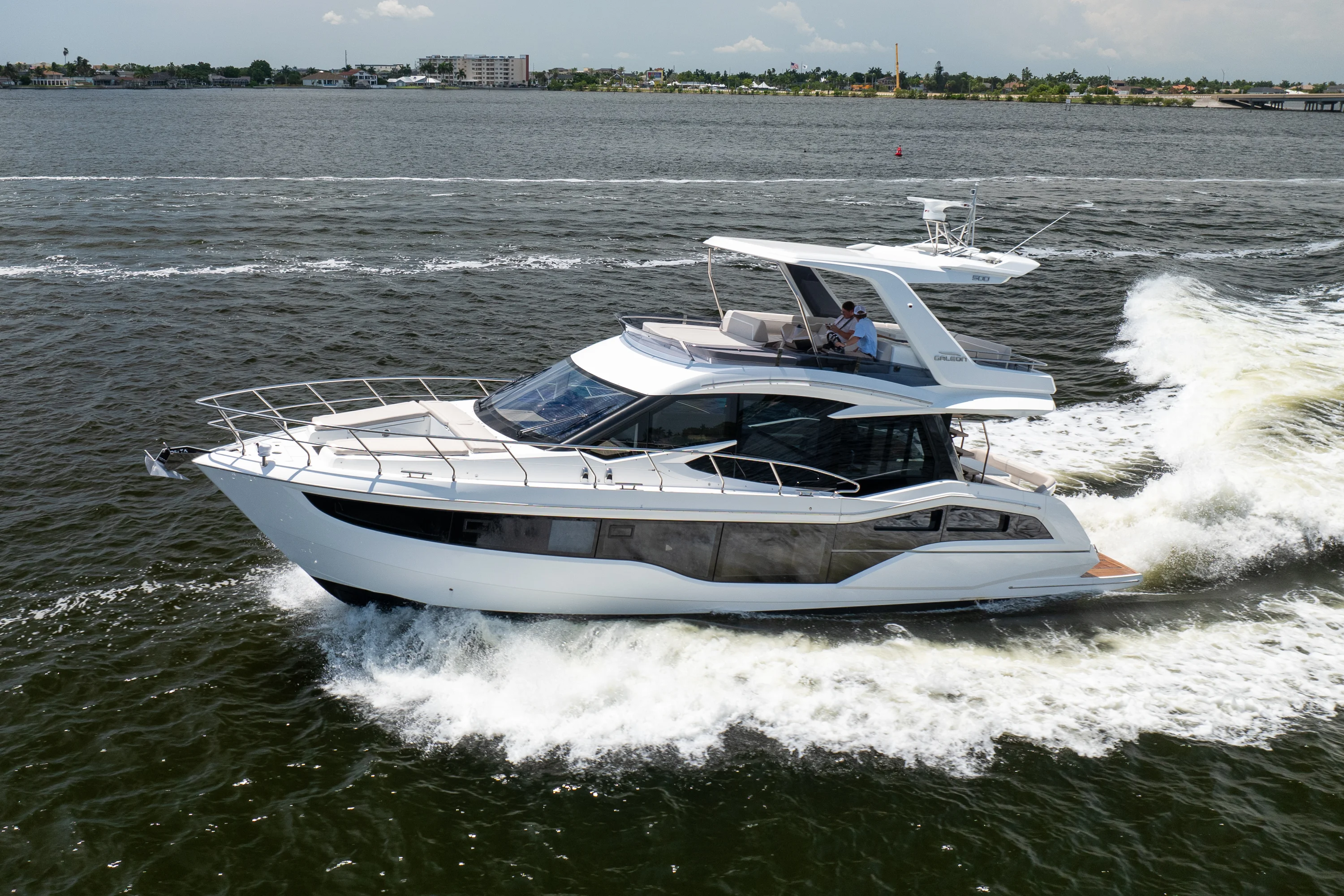 2026 Galeon 500 FLY Image Thumbnail #1
