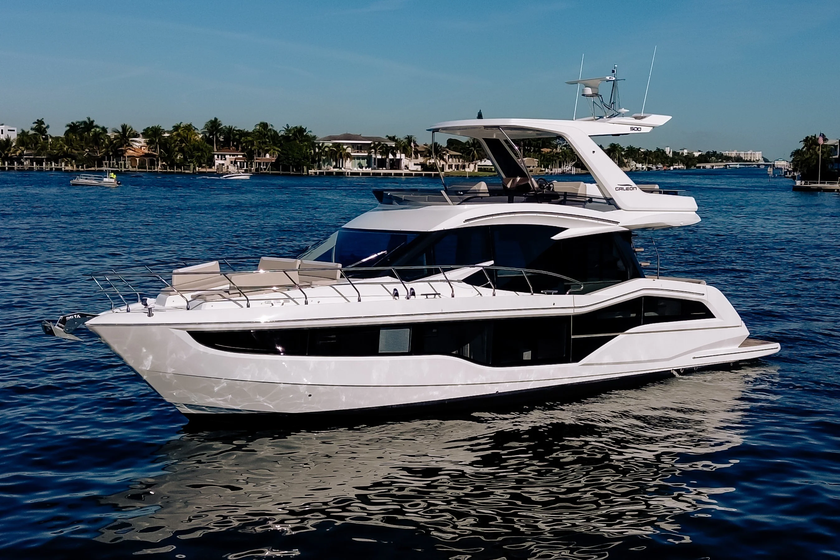2026 Galeon 500 FLY Image Thumbnail #1