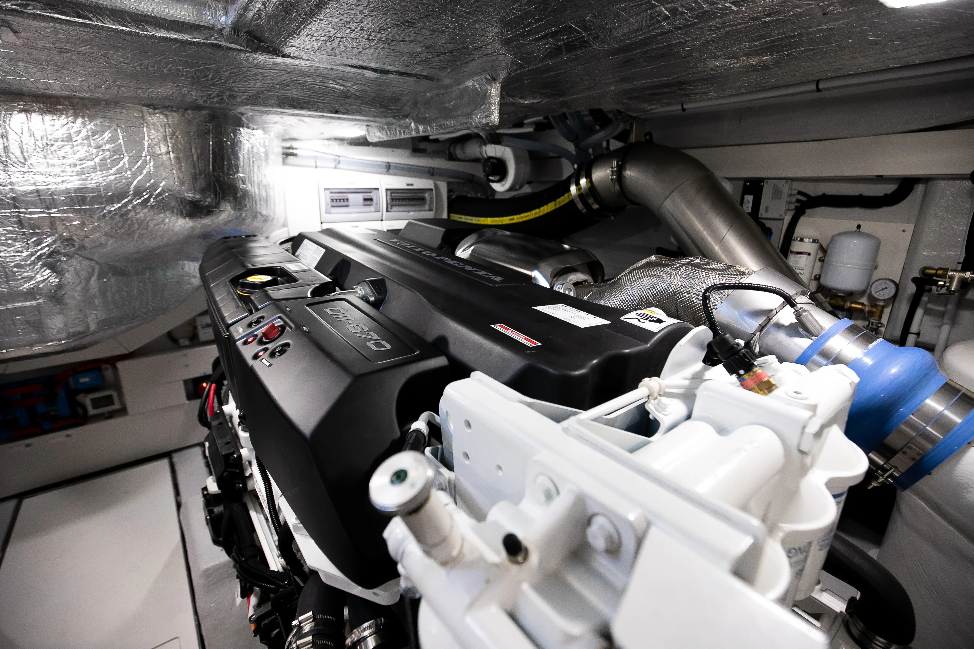 2026 Galeon 500 FLY Image Thumbnail #46