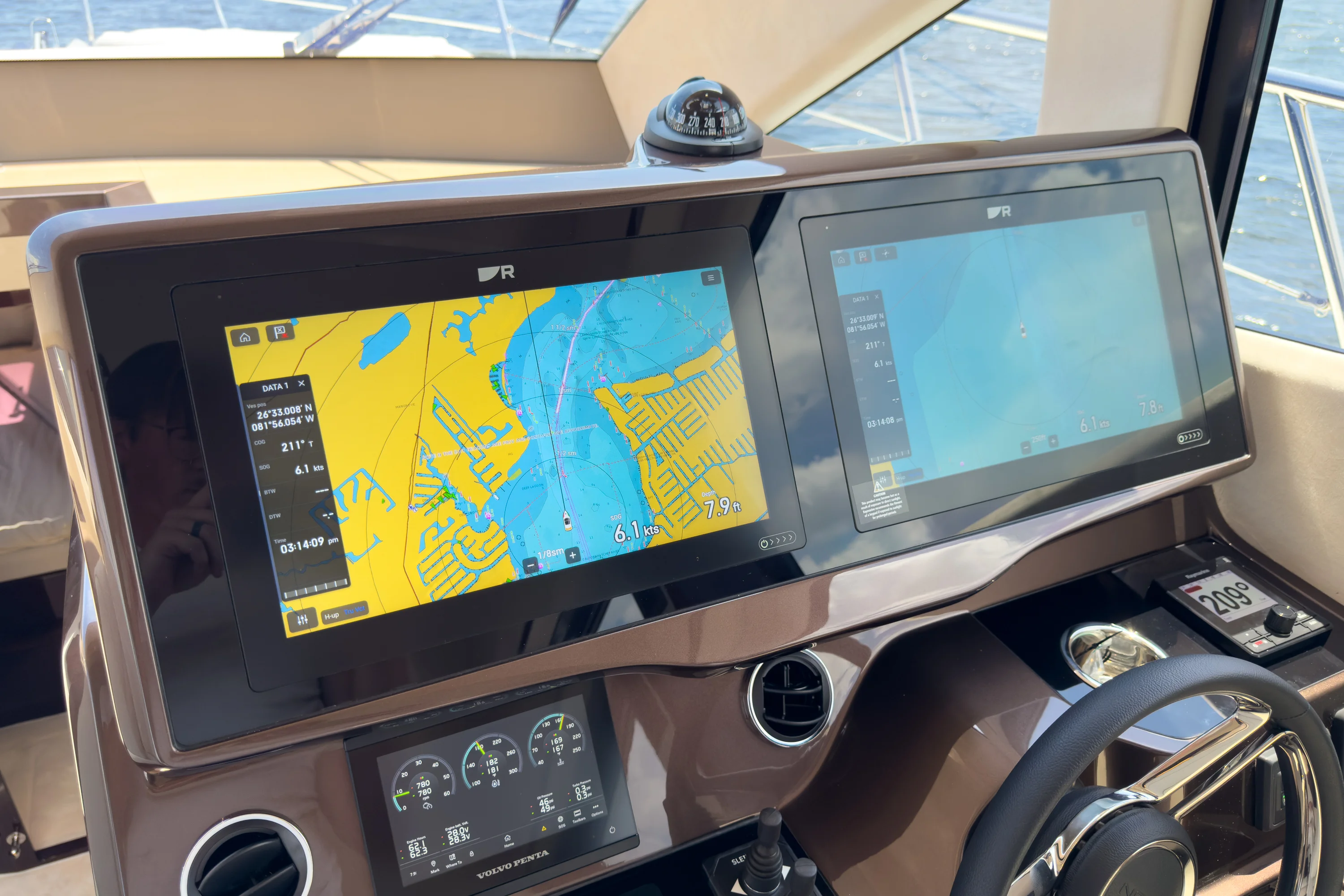 2026 Galeon 500 FLY Image Thumbnail #20