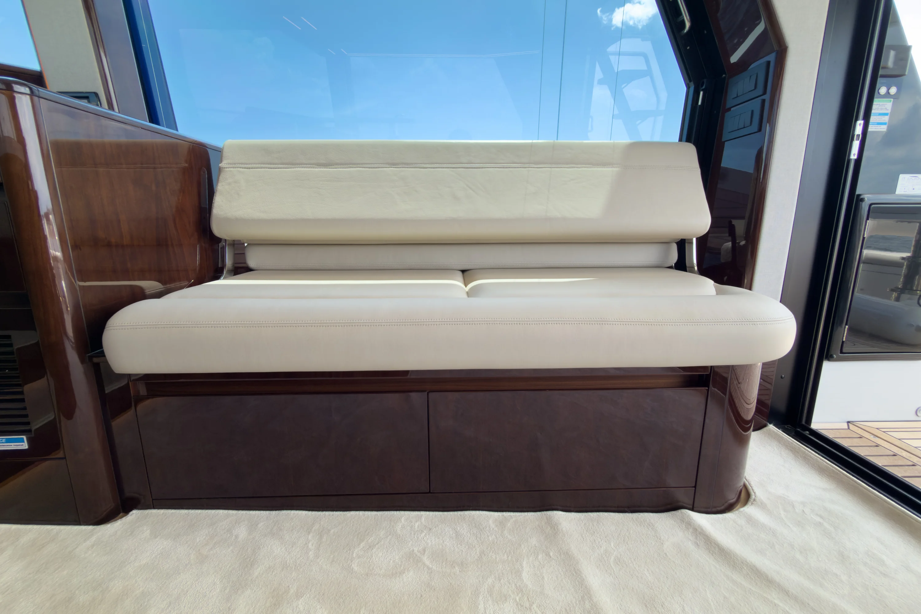 2026 Galeon 500 FLY Image Thumbnail #11