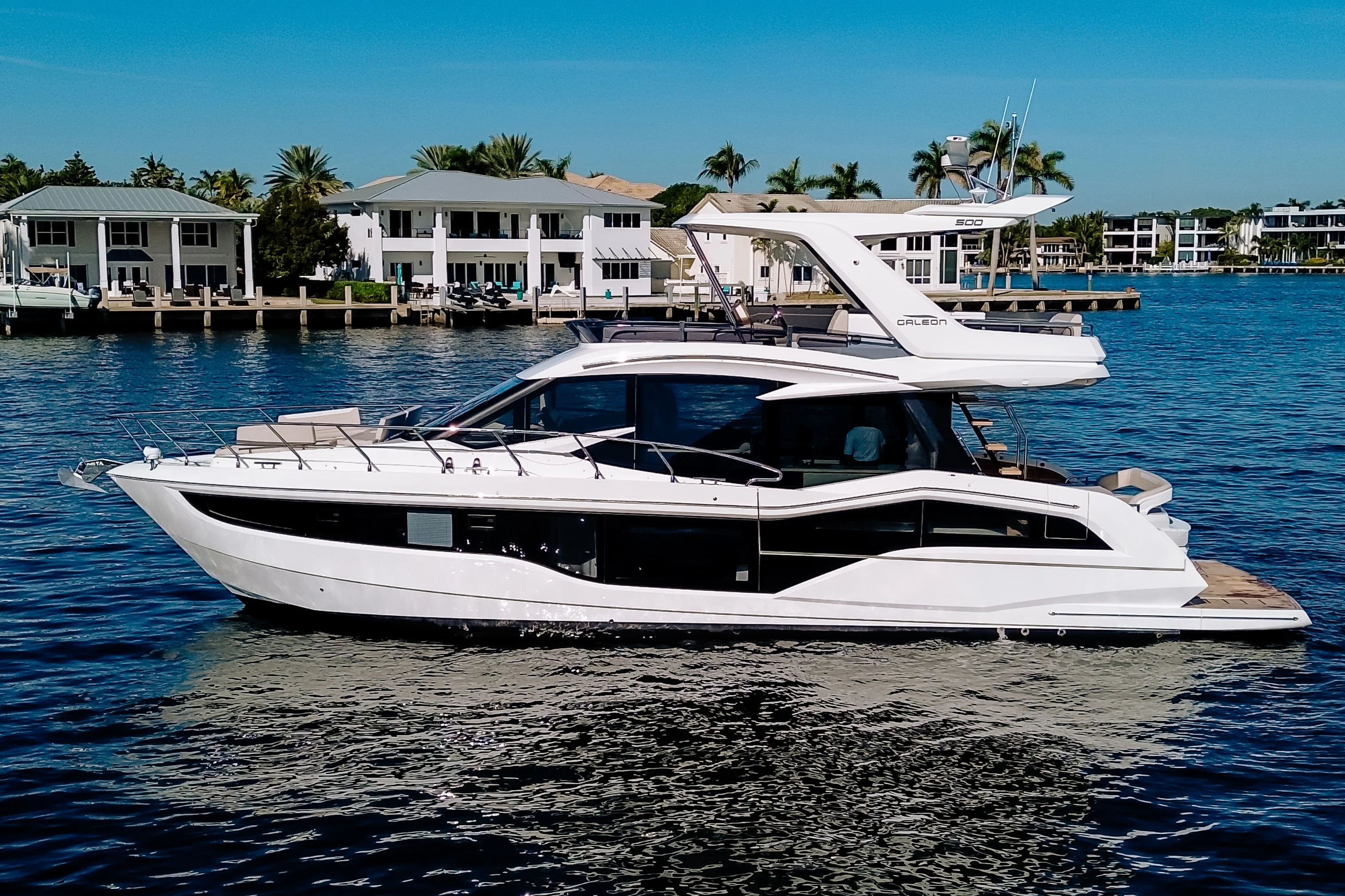 2026 Galeon 500 FLY Image Thumbnail #2
