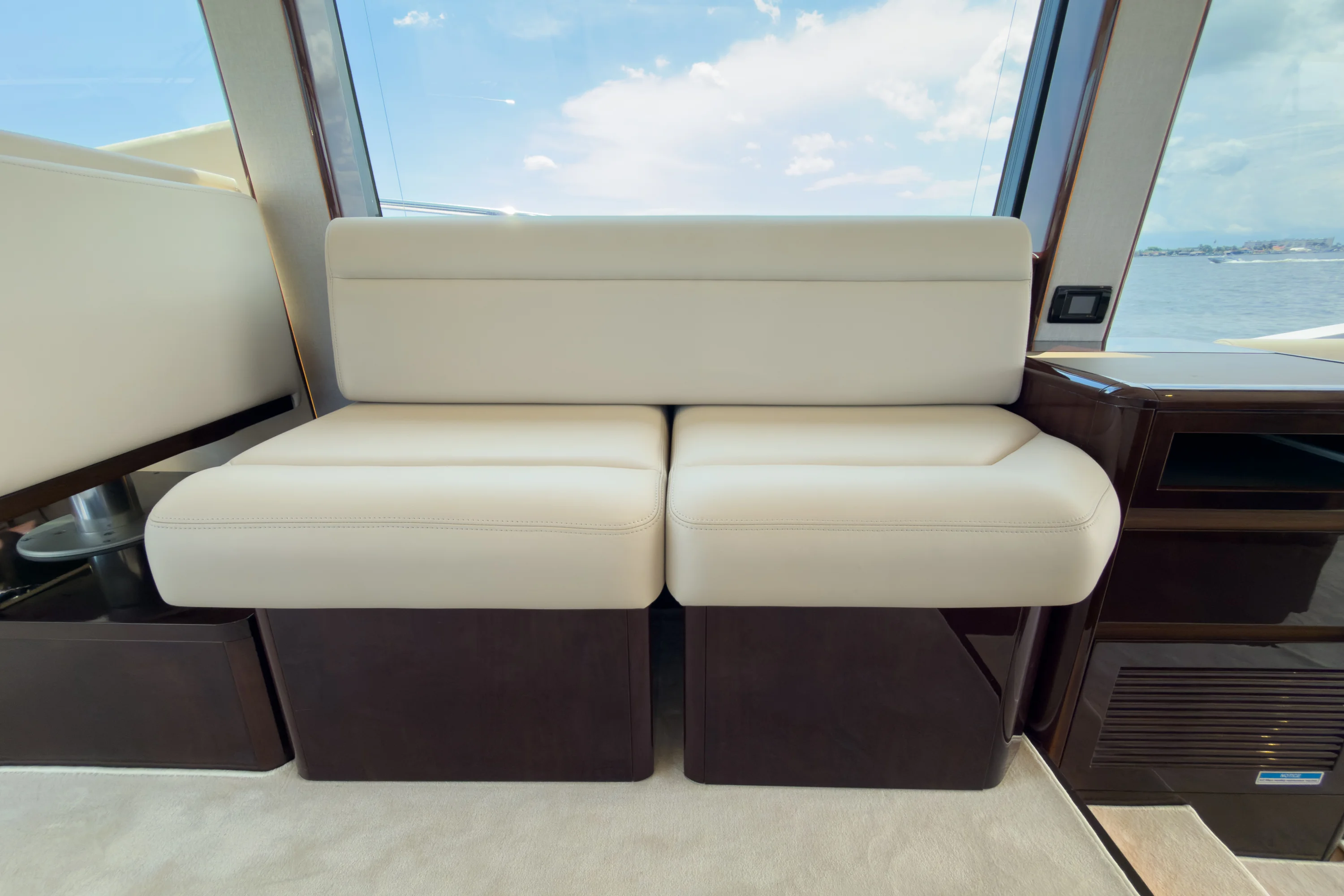 2026 Galeon 500 FLY Image Thumbnail #15