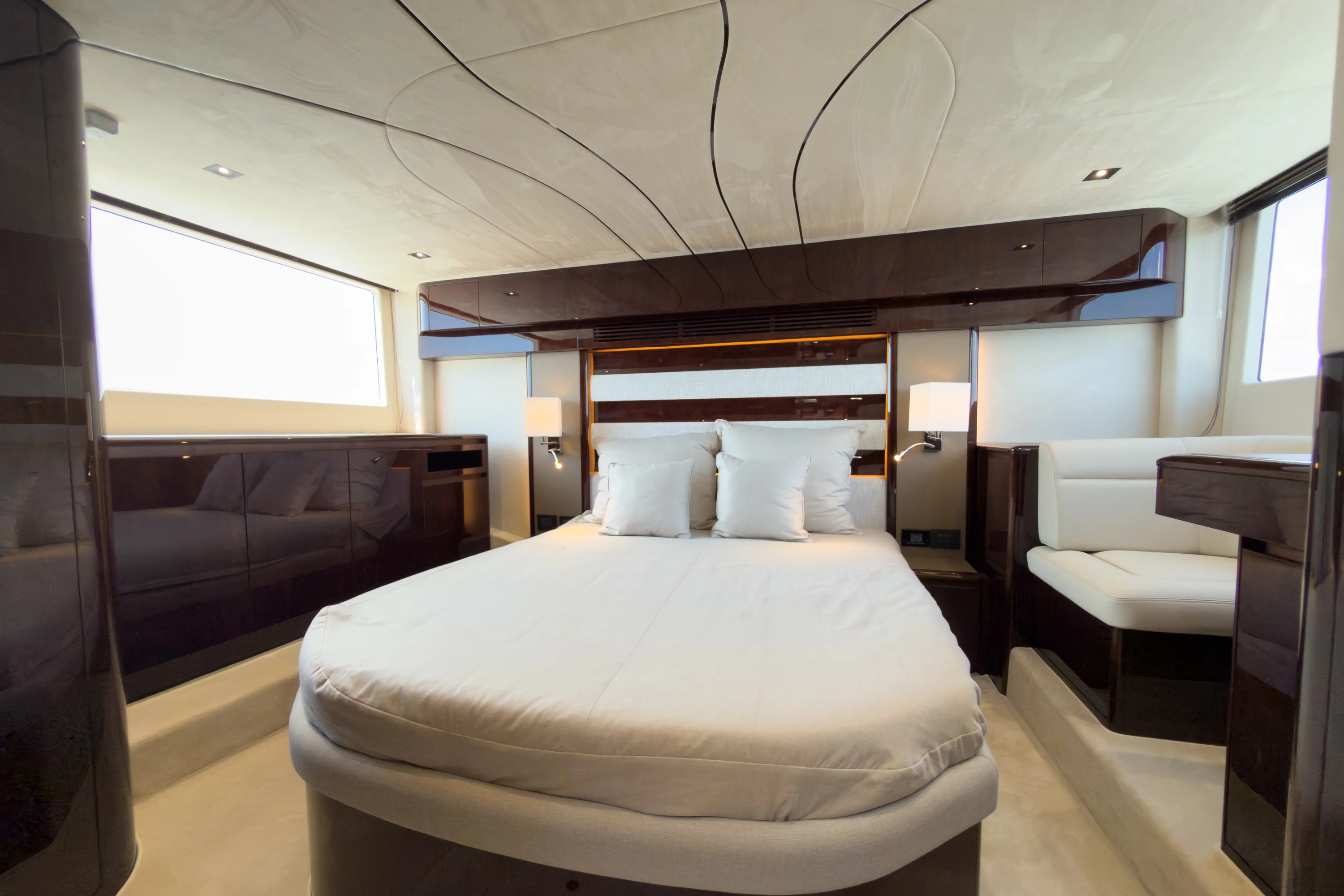 2026 Galeon 500 FLY Image Thumbnail #22