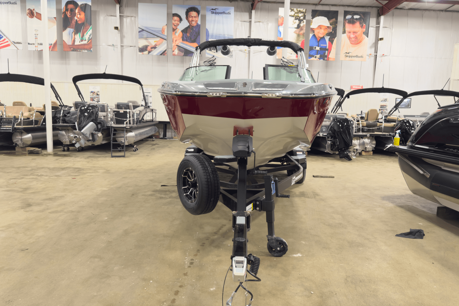 Thumbnail 3 for 2025 Mastercraft XT22