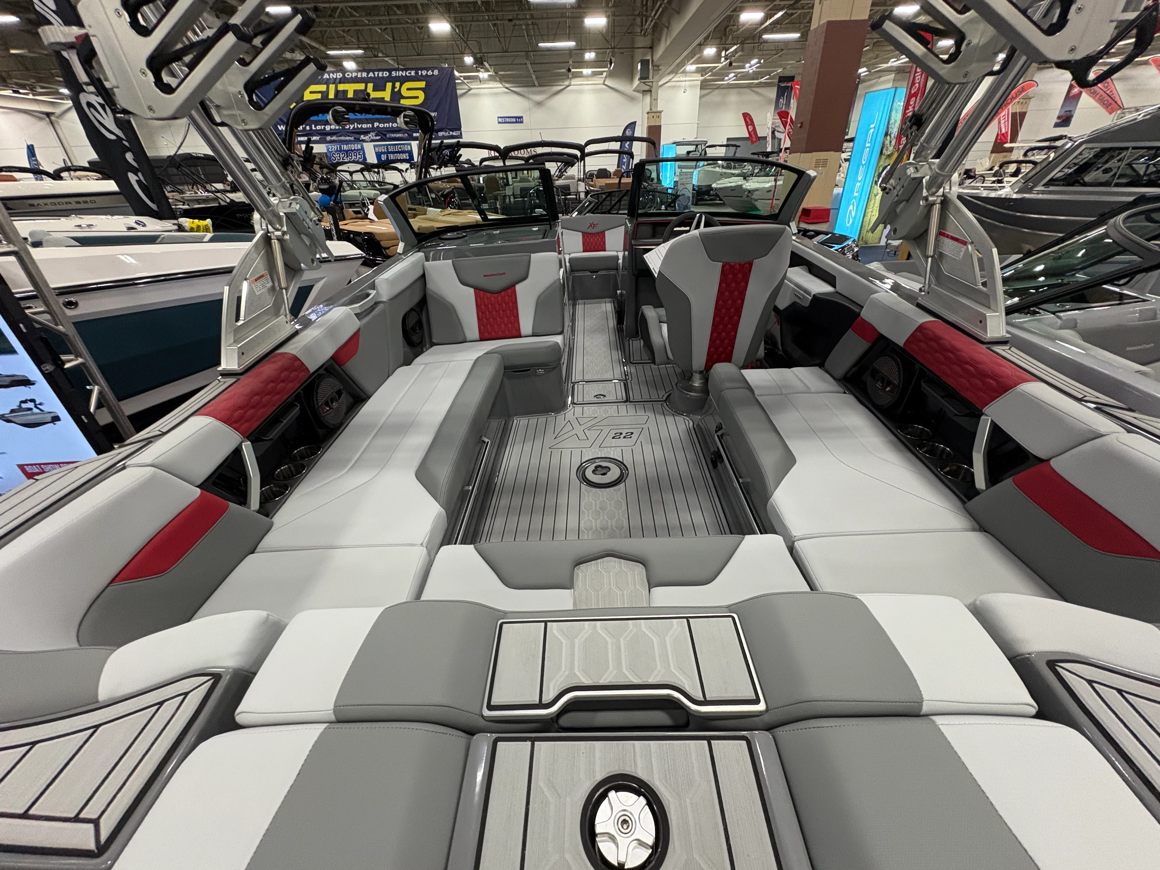 2025 Mastercraft XT22 Image Thumbnail #57