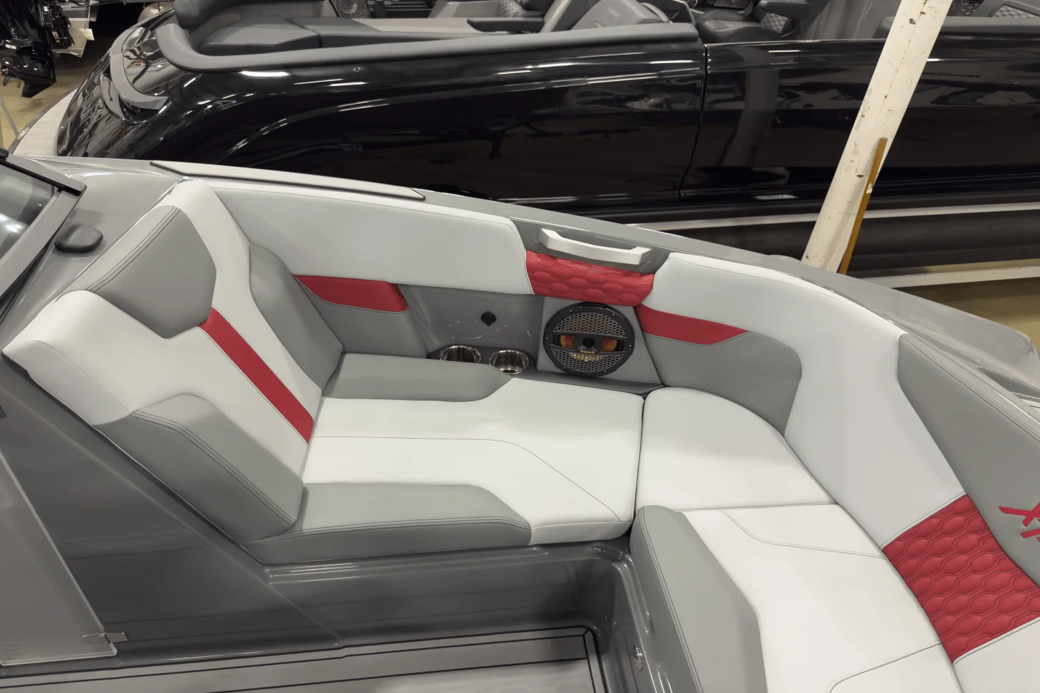 2025 Mastercraft XT22 Image Thumbnail #36