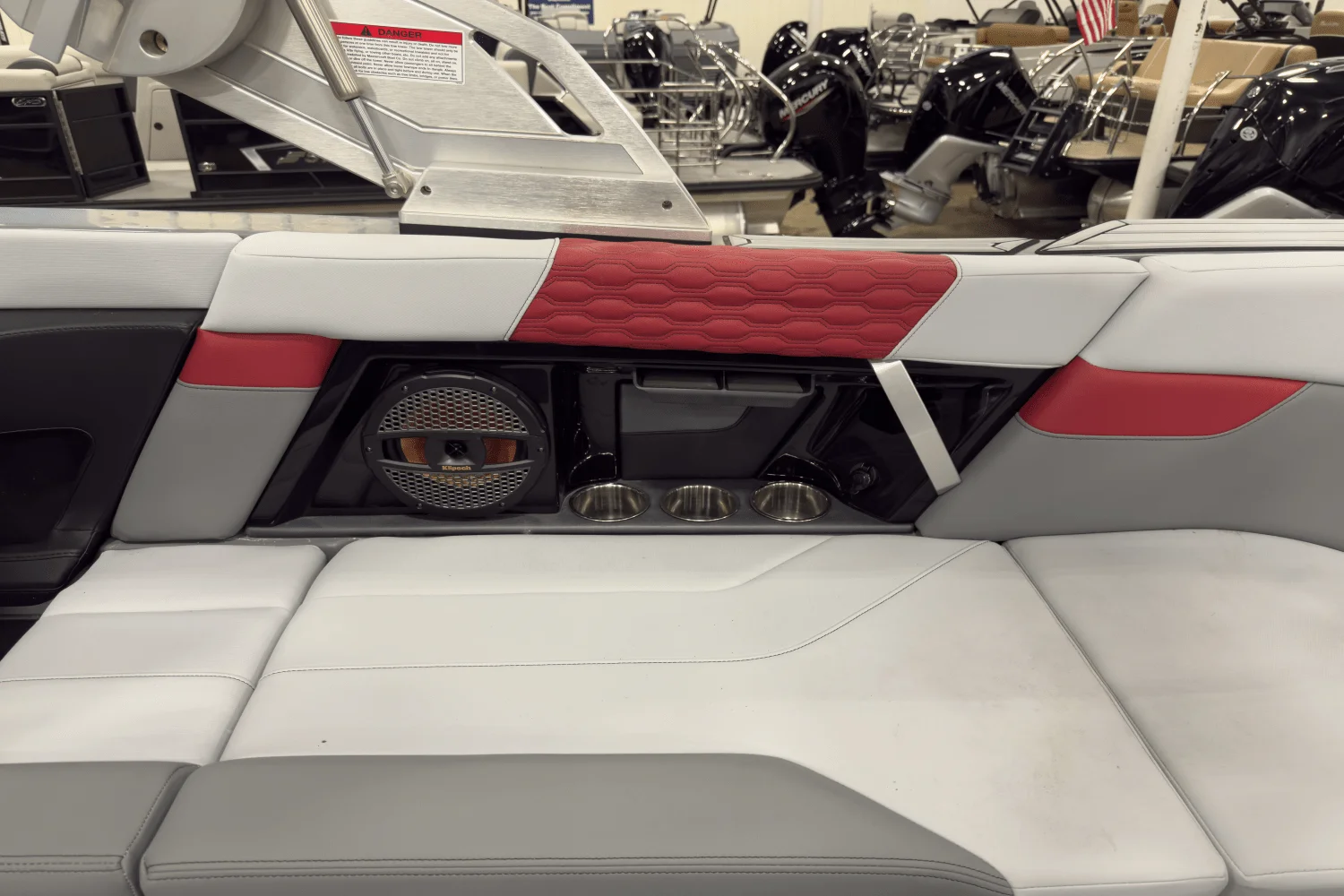 2025 Mastercraft XT22 Image Thumbnail #17