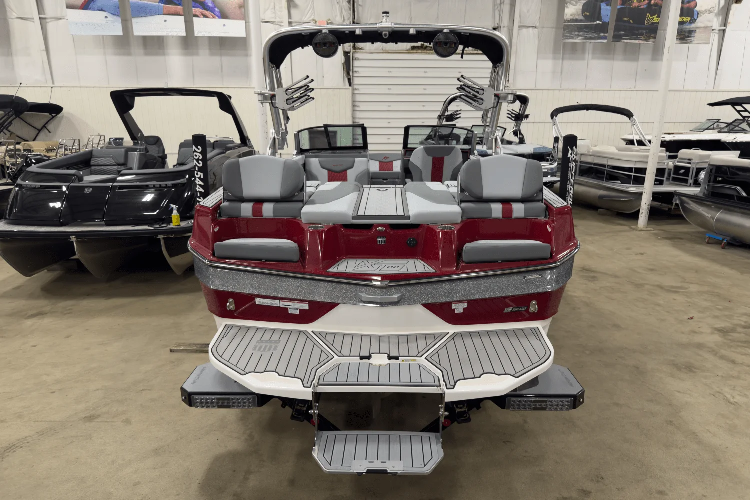 2025 Mastercraft XT22 Image Thumbnail #9