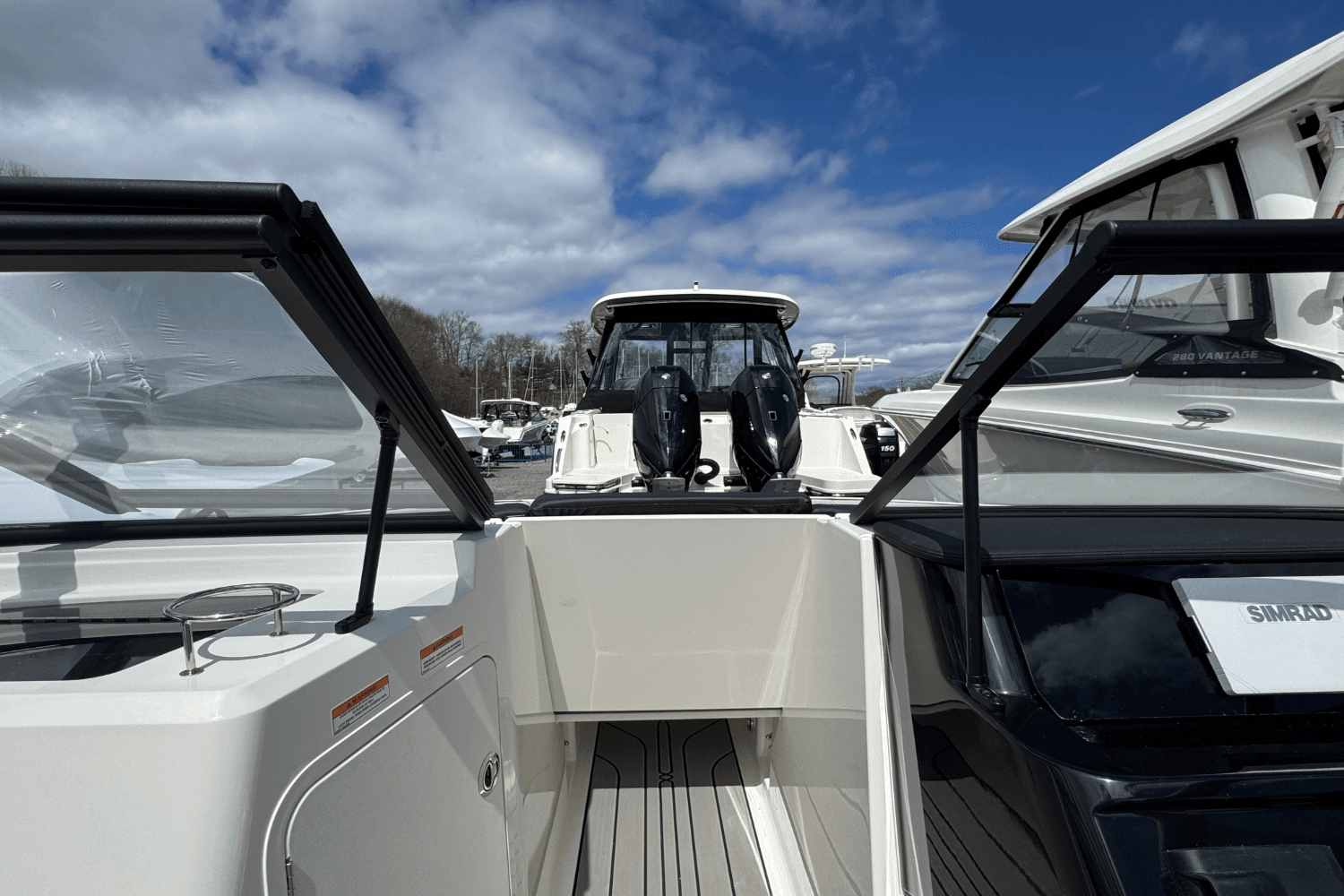 2025 Sea Ray SPX 210 Outboard Image Thumbnail #49