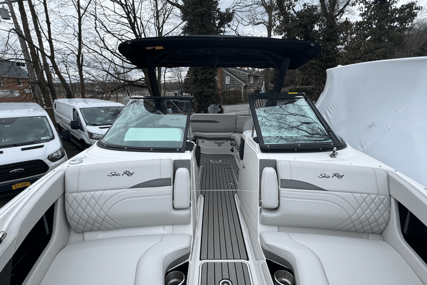 2025 Sea Ray SLX 260 Outboard Image Thumbnail #75