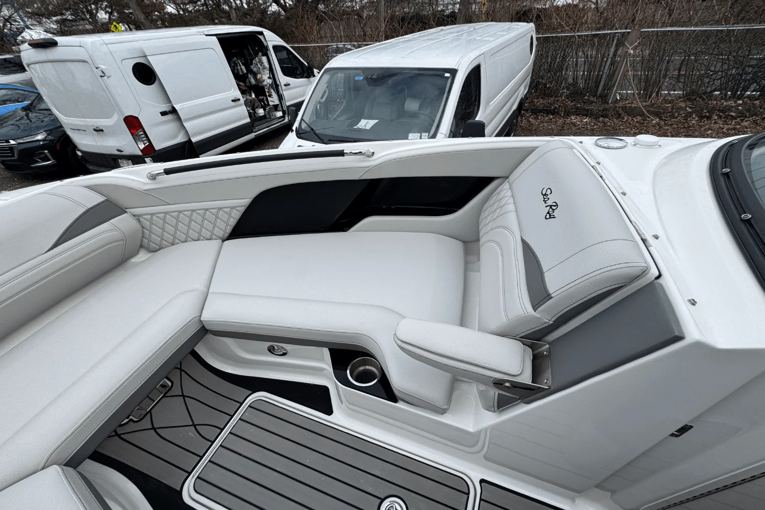 2025 Sea Ray SLX 260 Outboard Image Thumbnail #64