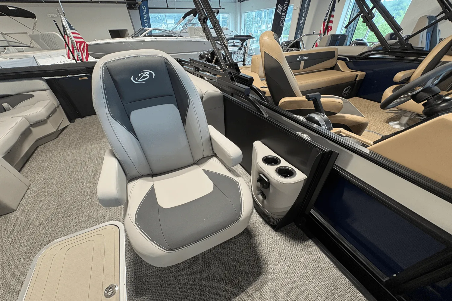 2025 Barletta ARIA22QC Image Thumbnail #4