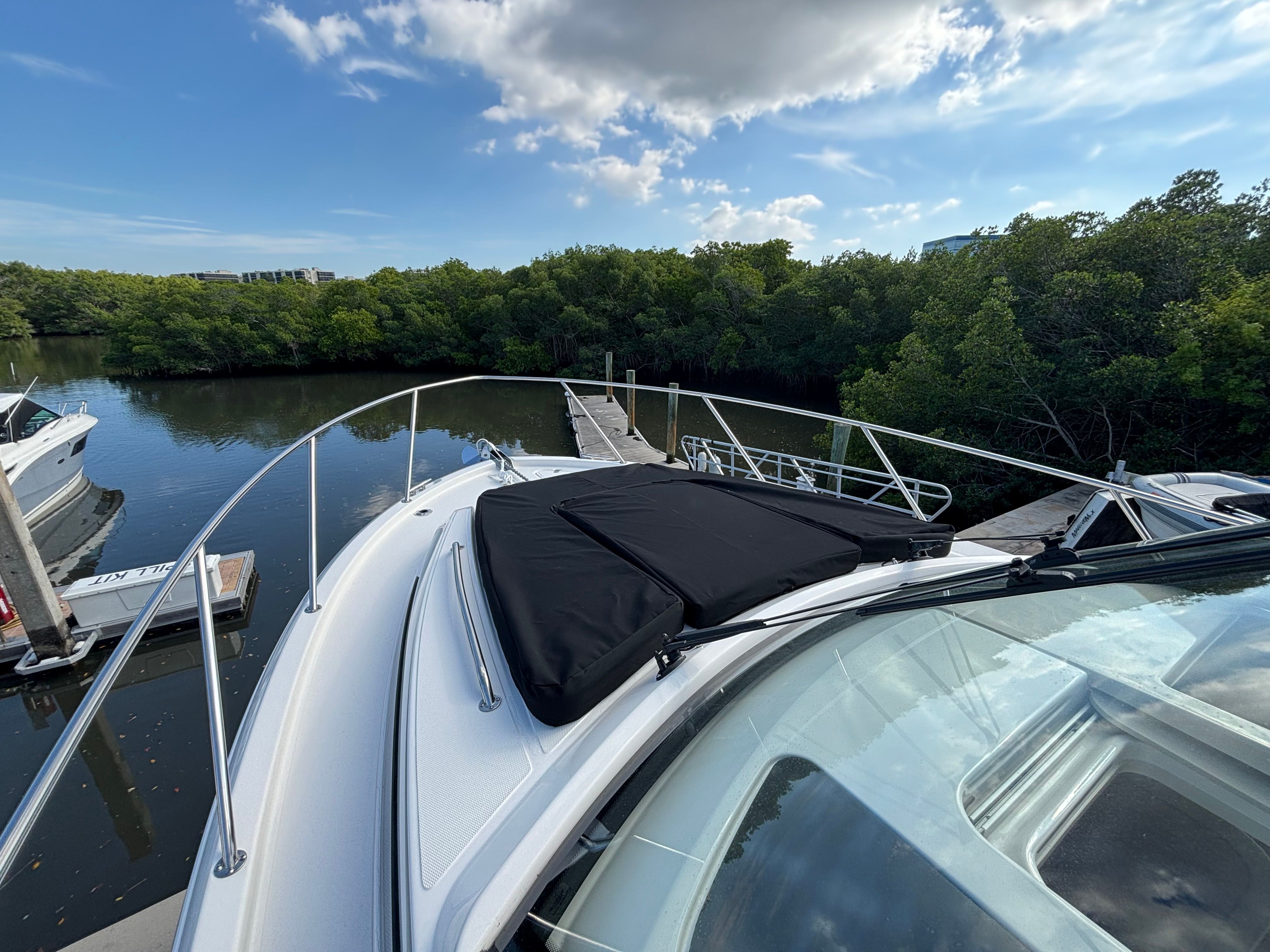 2026 Boston Whaler 325 Conquest Image Thumbnail #19