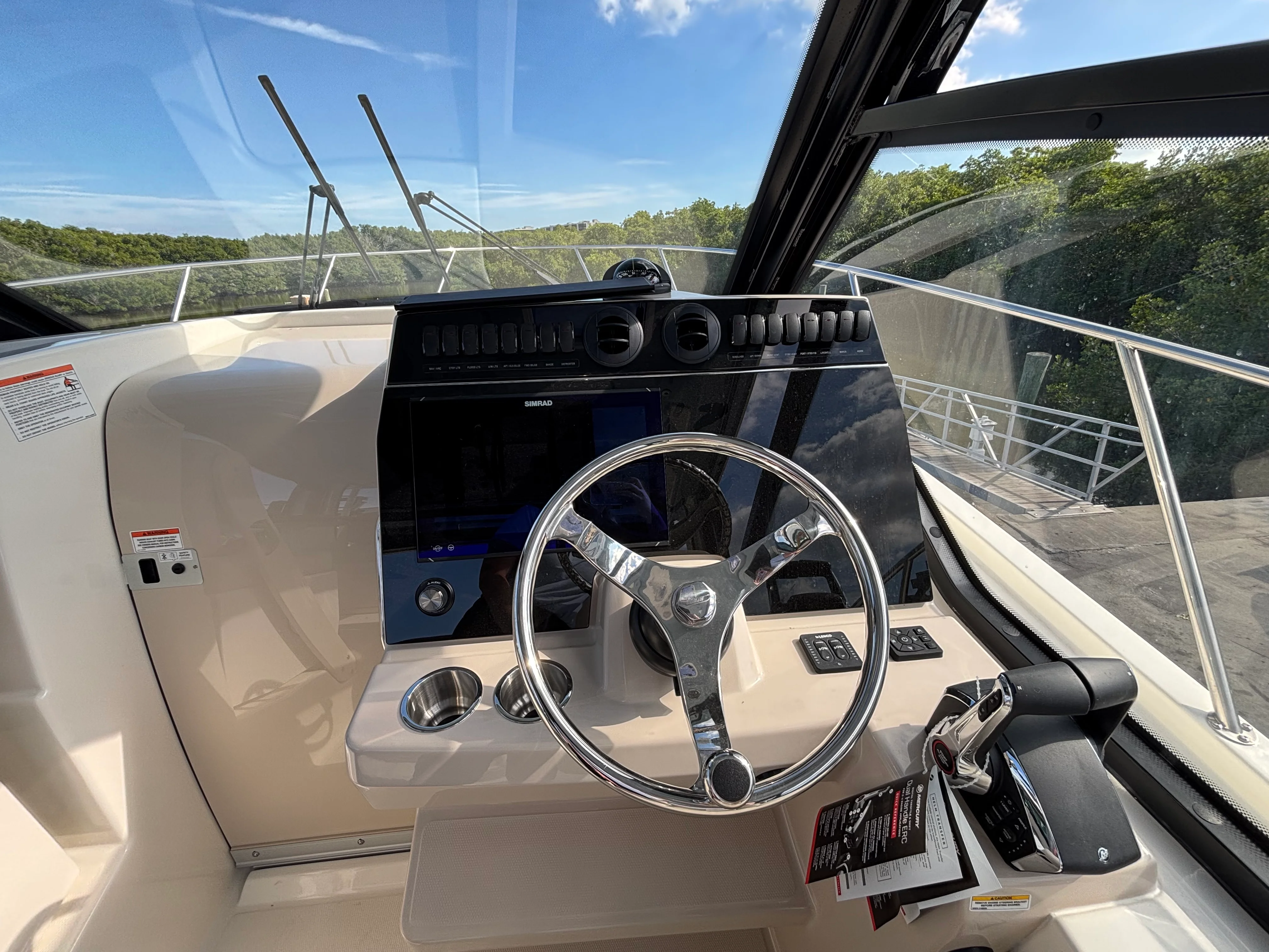 2026 Boston Whaler 325 Conquest Image Thumbnail #11