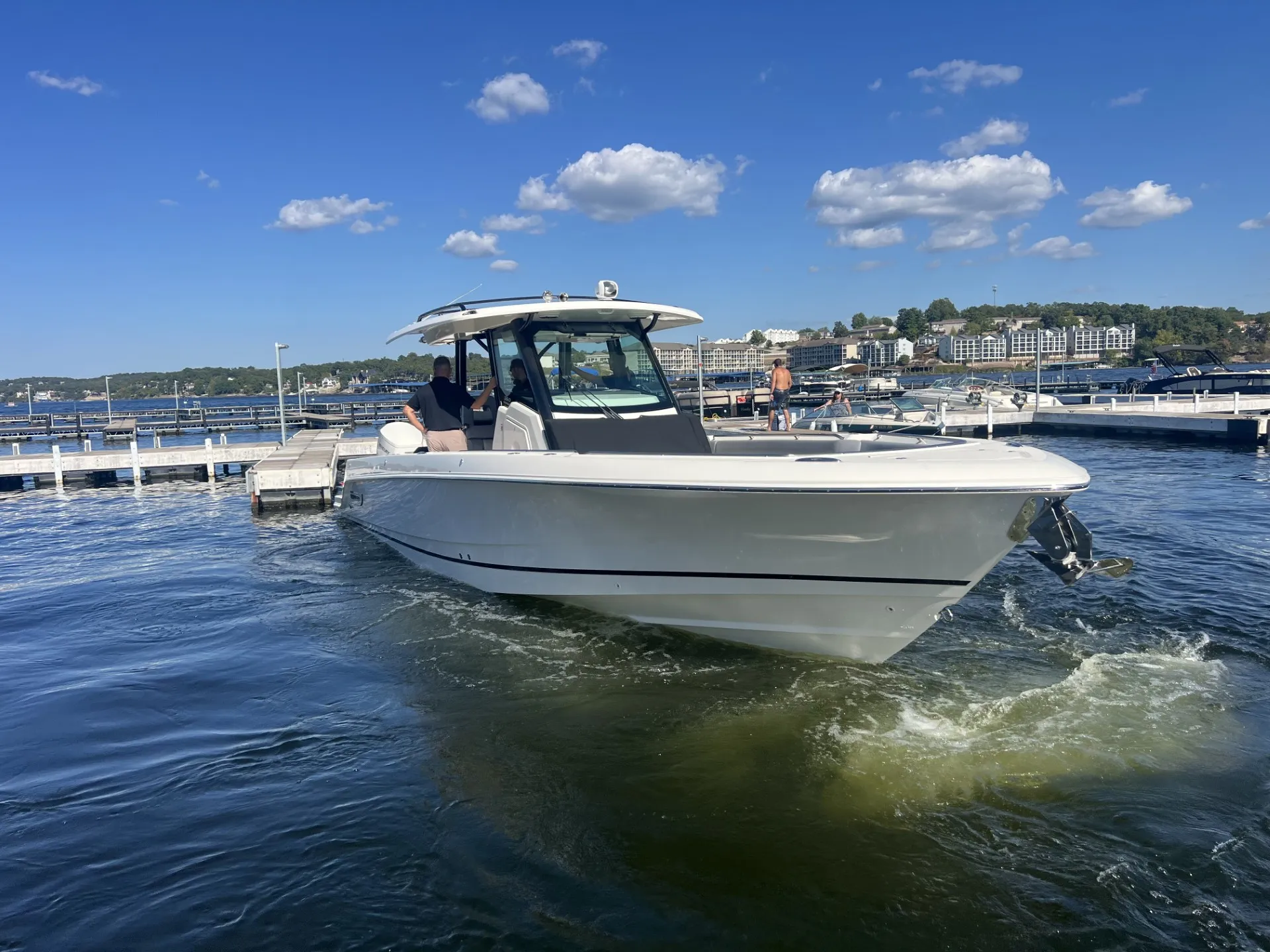 2026 Boston Whaler 360 Outrage Image Thumbnail #2