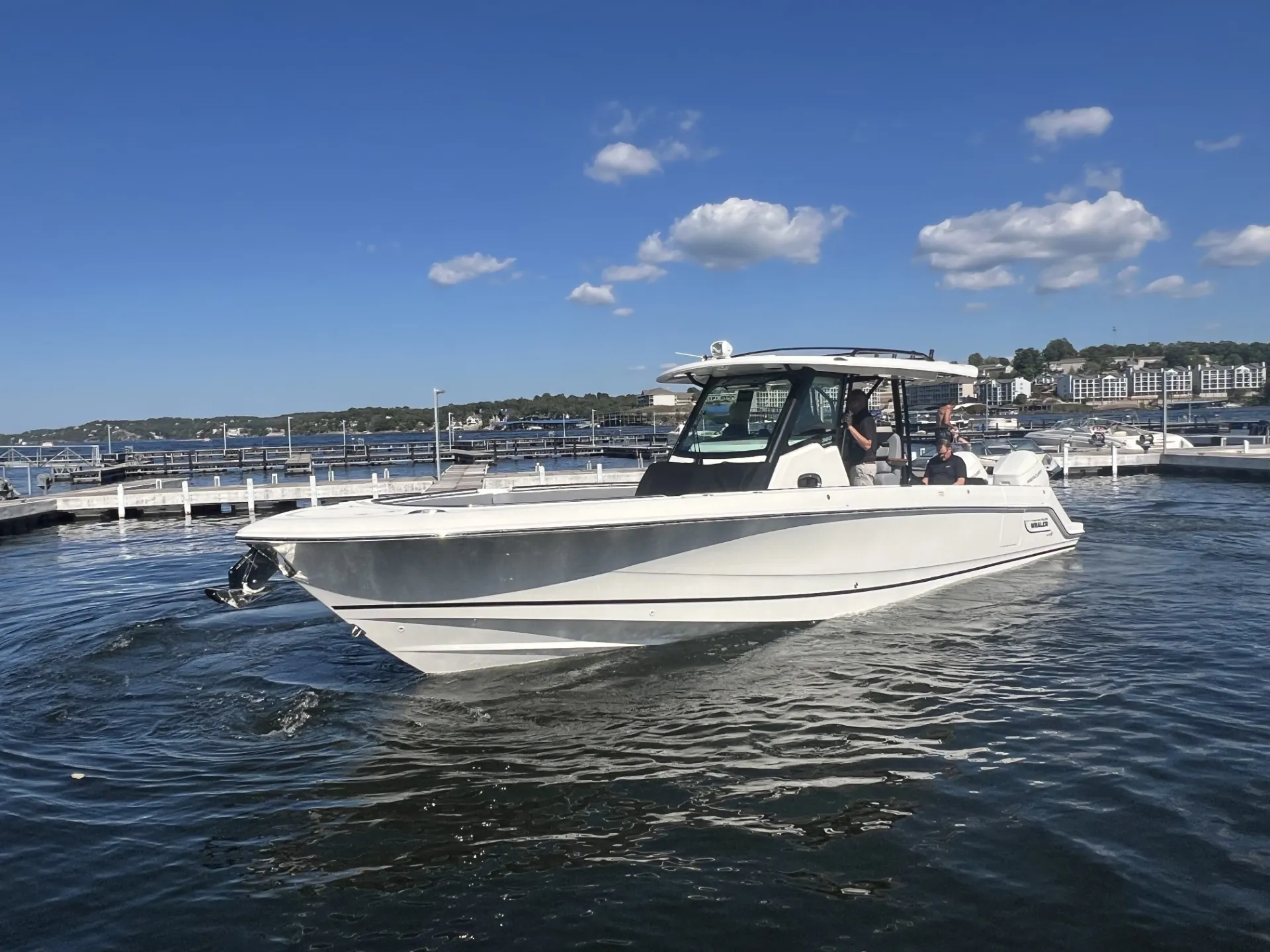 2026 Boston Whaler 360 Outrage Image Thumbnail #1