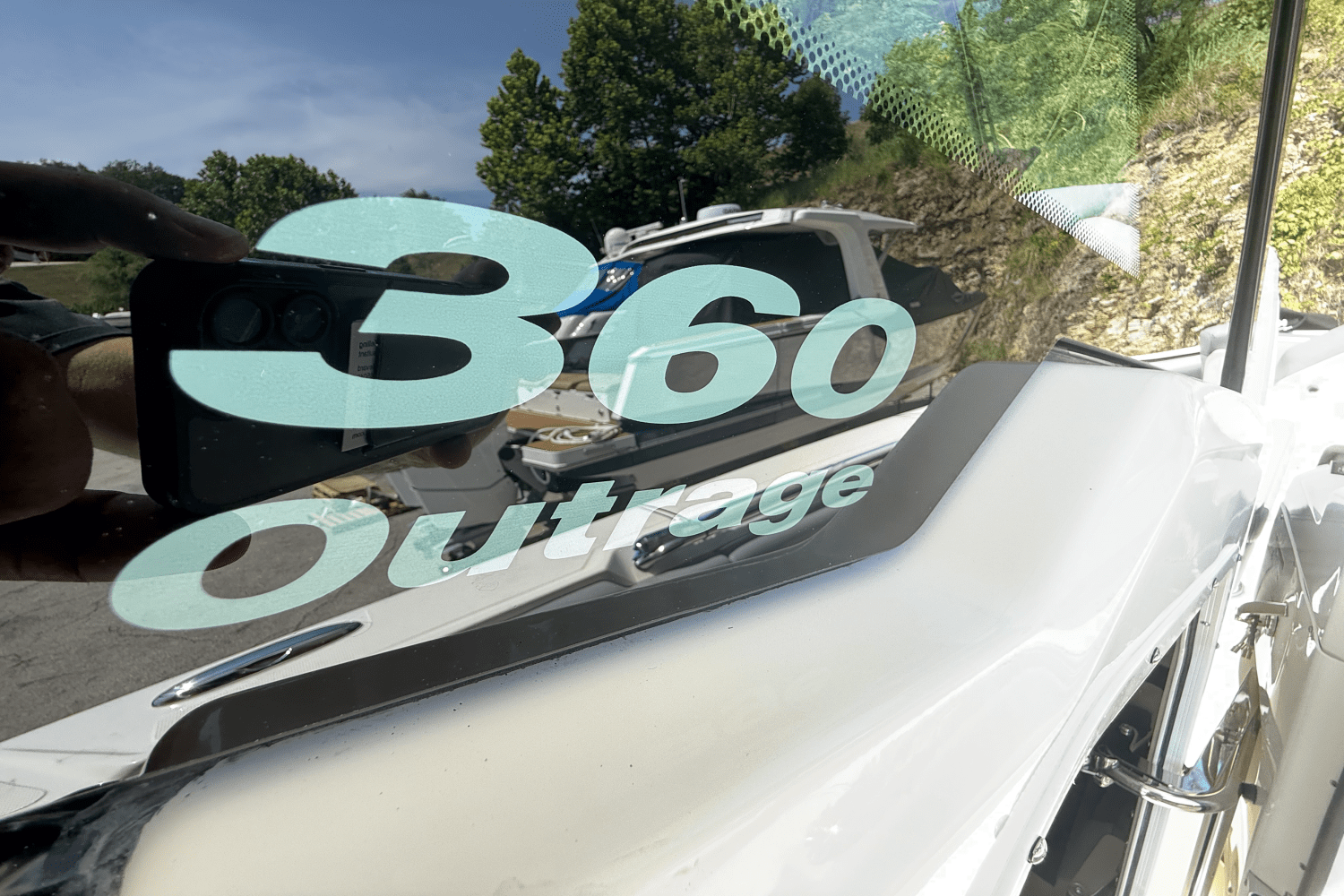 2026 Boston Whaler 360 Outrage Image Thumbnail #27