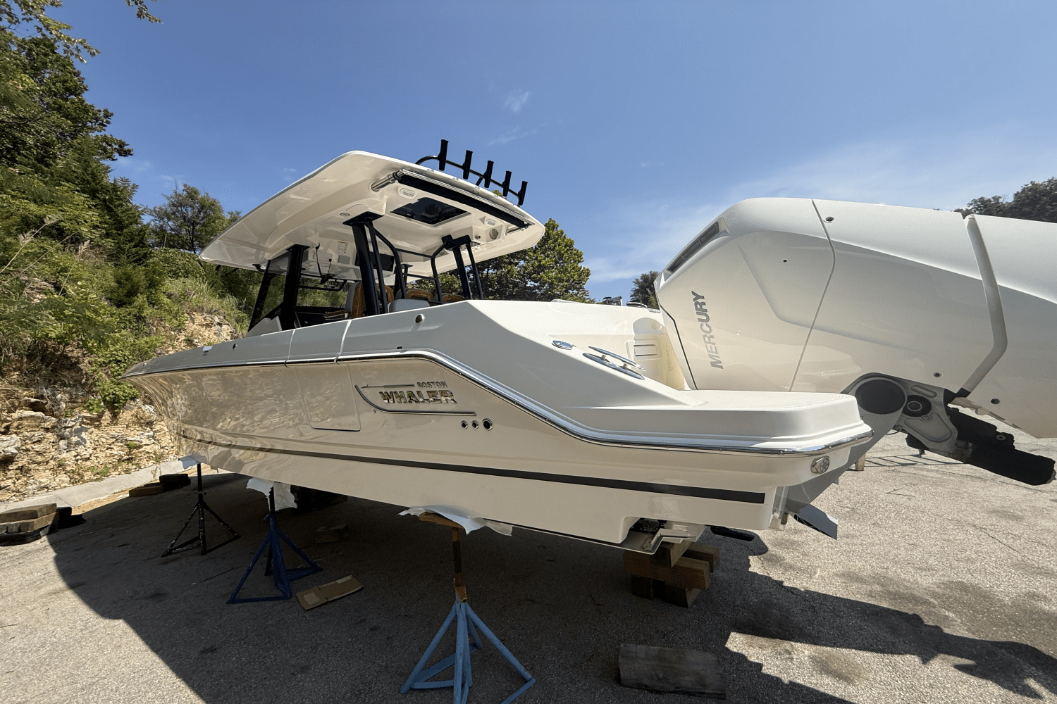 2026 Boston Whaler 360 Outrage Image Thumbnail #1