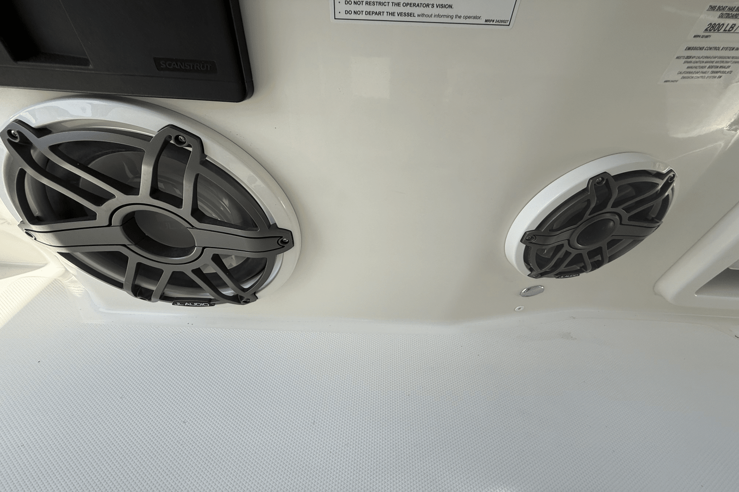 2026 Boston Whaler 360 Outrage Image Thumbnail #34