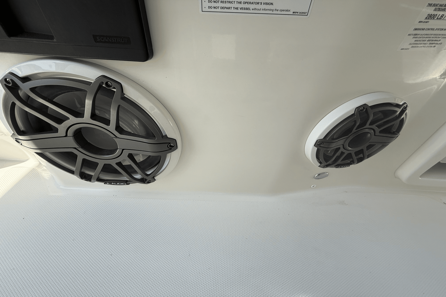 2026 Boston Whaler 360 Outrage Image Thumbnail #40