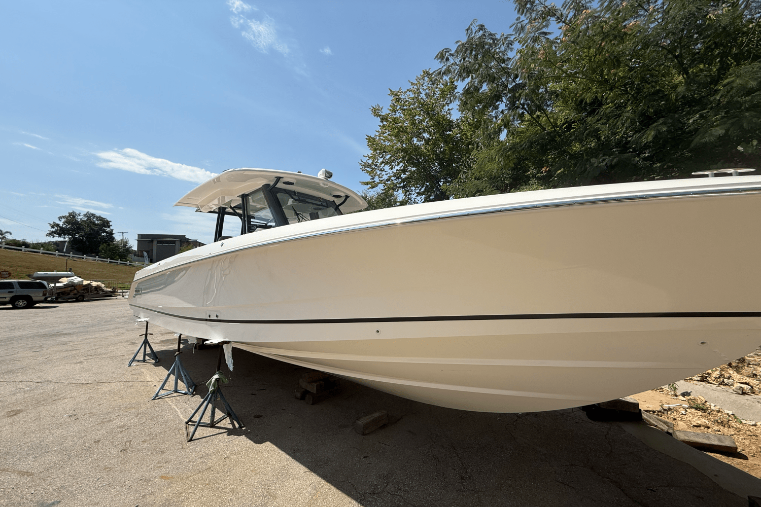 2026 Boston Whaler 360 Outrage Image Thumbnail #12