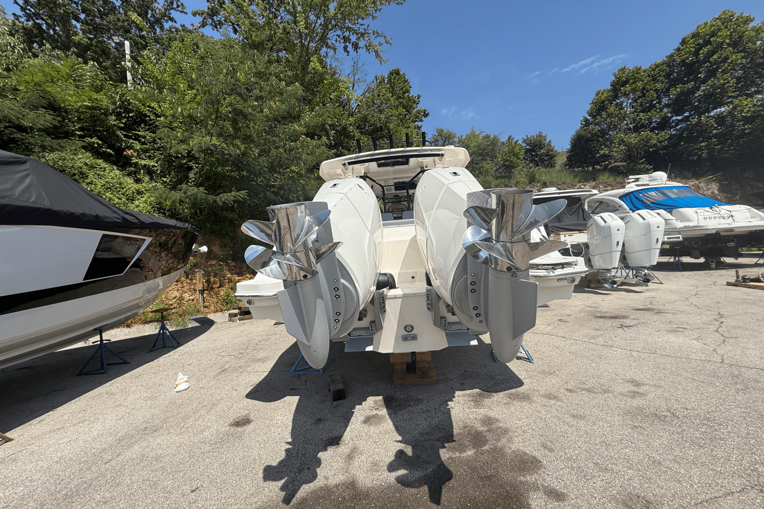 2026 Boston Whaler 360 Outrage Image Thumbnail #47