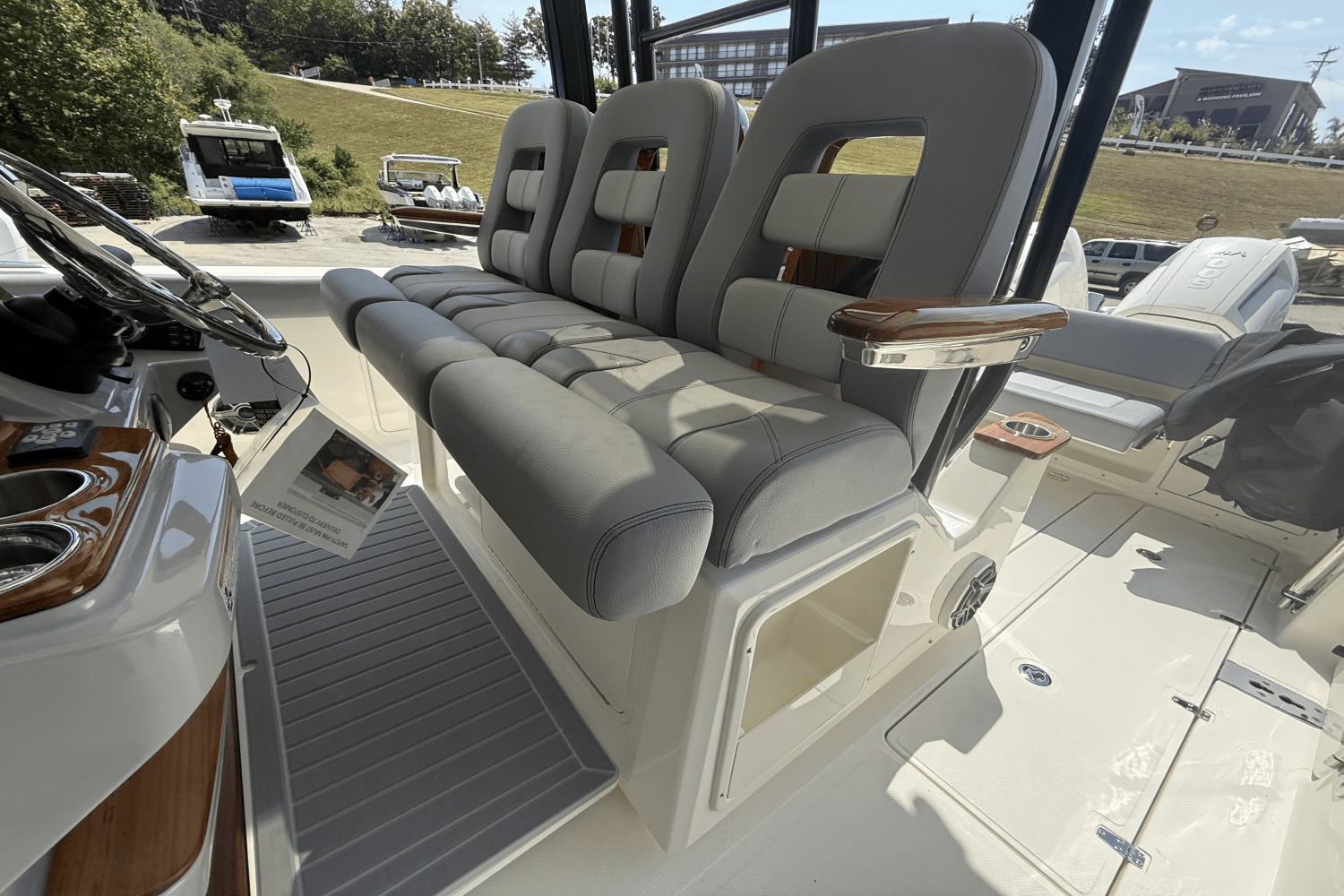 2026 Boston Whaler 360 Outrage Image Thumbnail #14