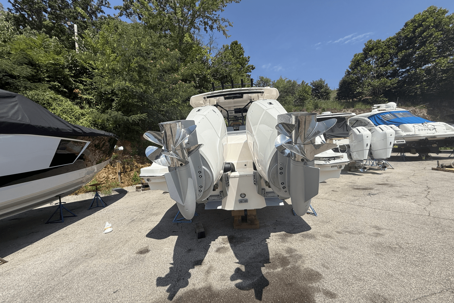 2026 Boston Whaler 360 Outrage Image Thumbnail #41