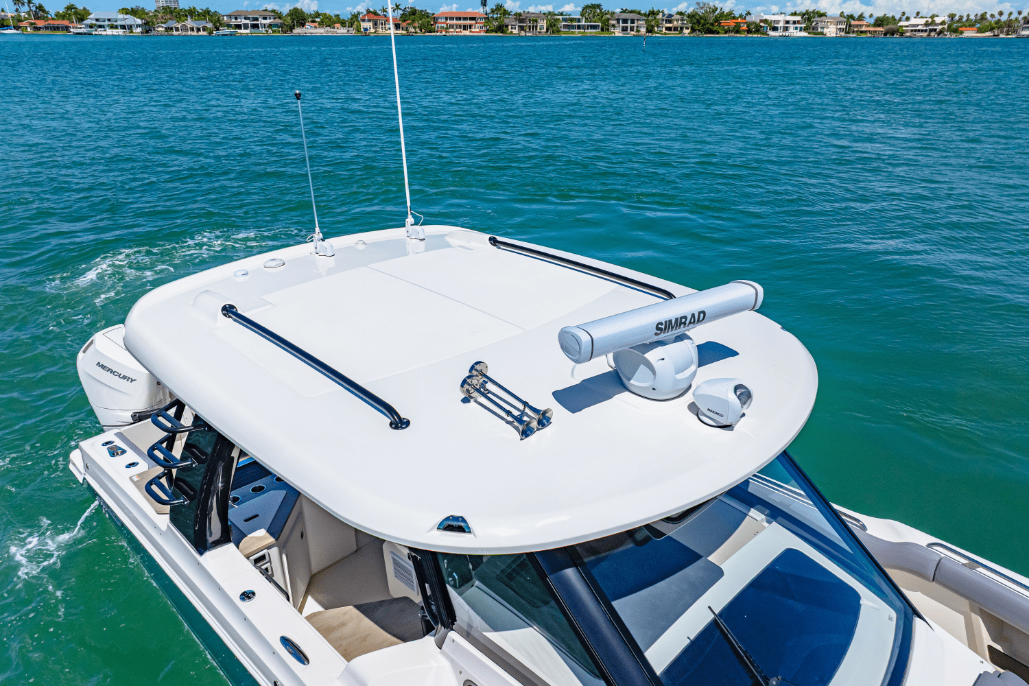 2025 Boston Whaler 350 Realm Image Thumbnail #31