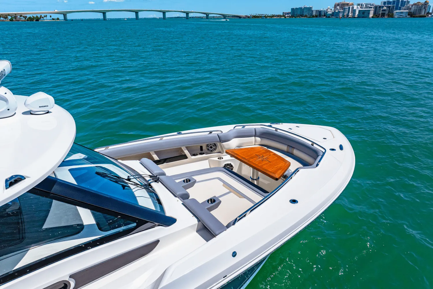 2025 Boston Whaler 350 Realm Image Thumbnail #12
