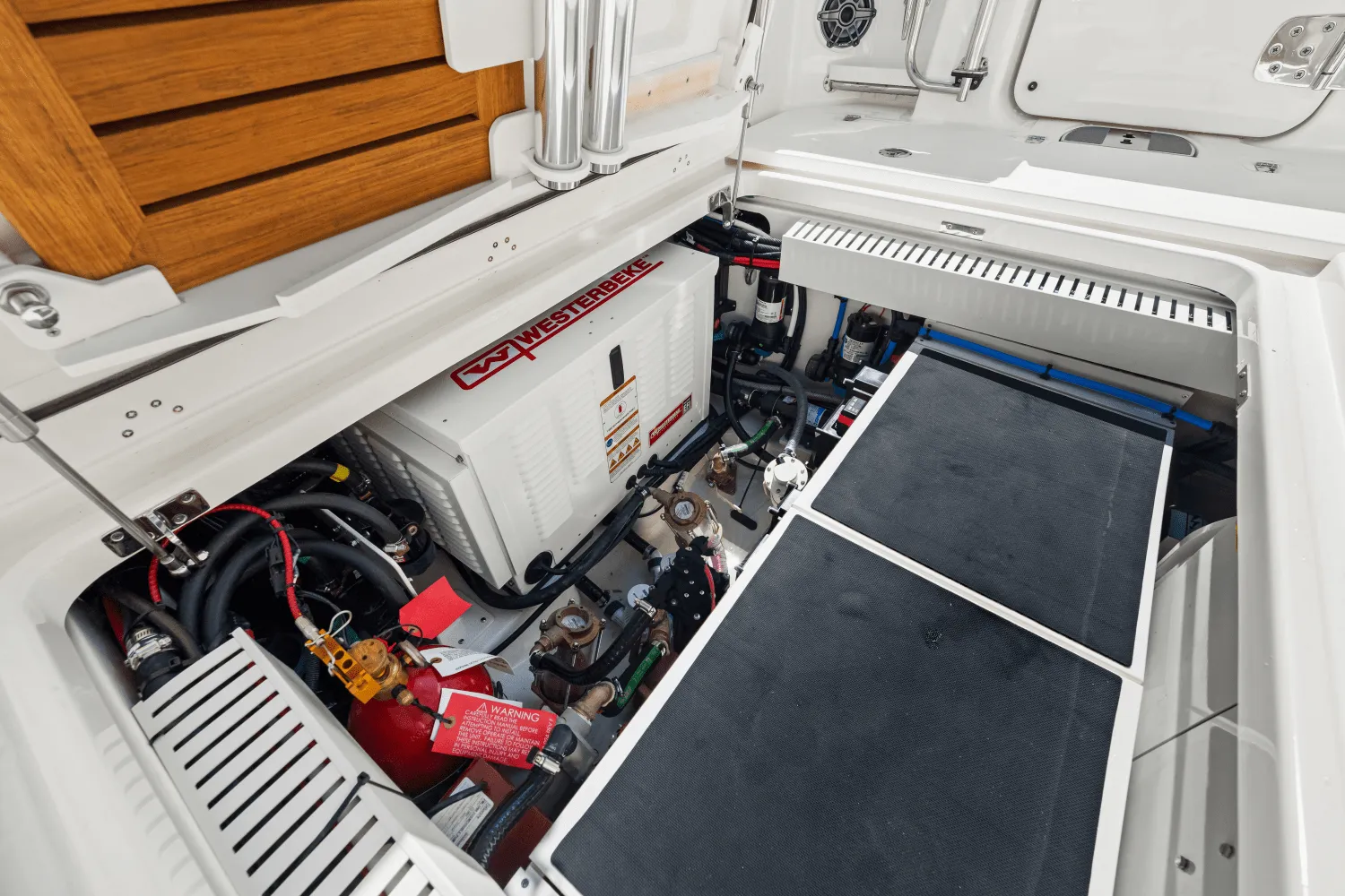 2025 Boston Whaler 350 Realm Image Thumbnail #62