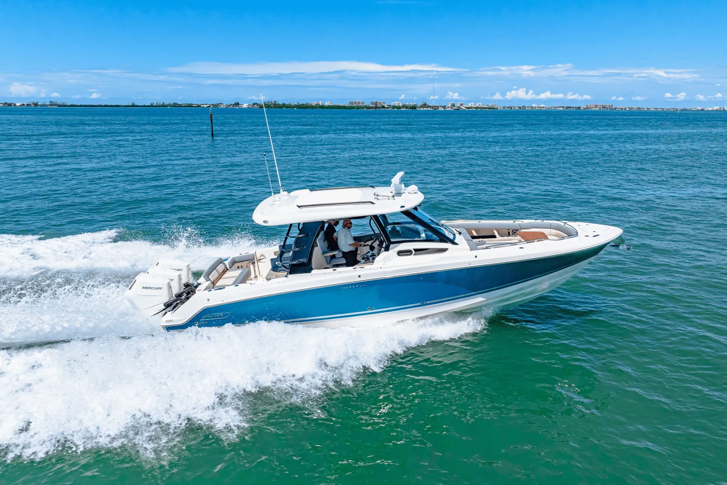2025 Boston Whaler 350 Realm Image Thumbnail #23