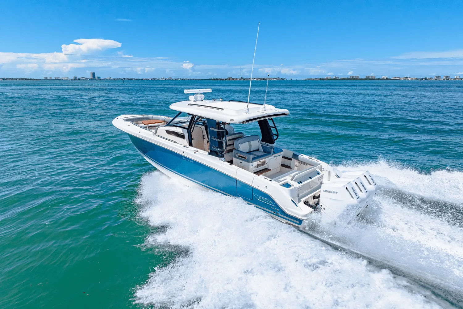 2025 Boston Whaler 350 Realm Image Thumbnail #27