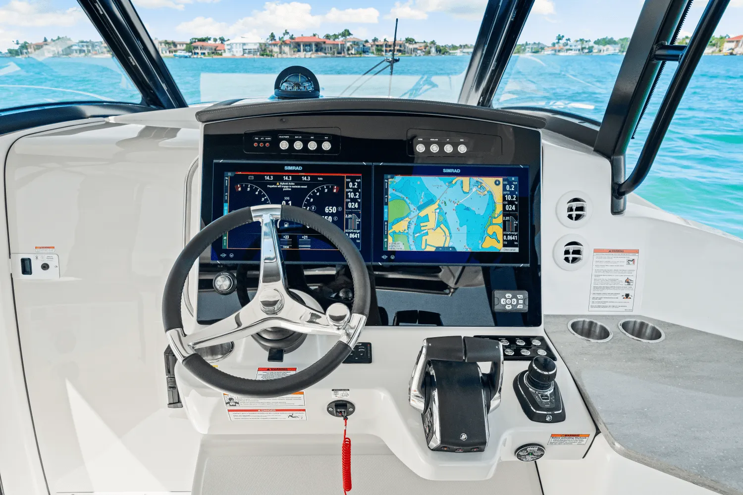 2025 Boston Whaler 350 Realm Image Thumbnail #46