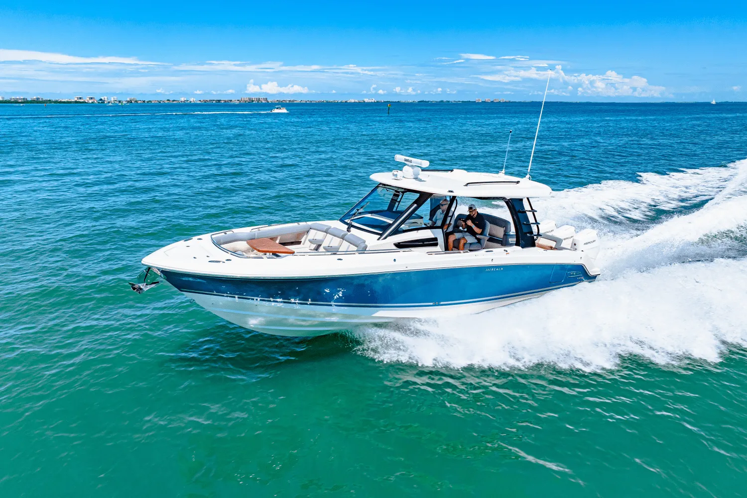 2025 Boston Whaler 350 Realm Image Thumbnail #20