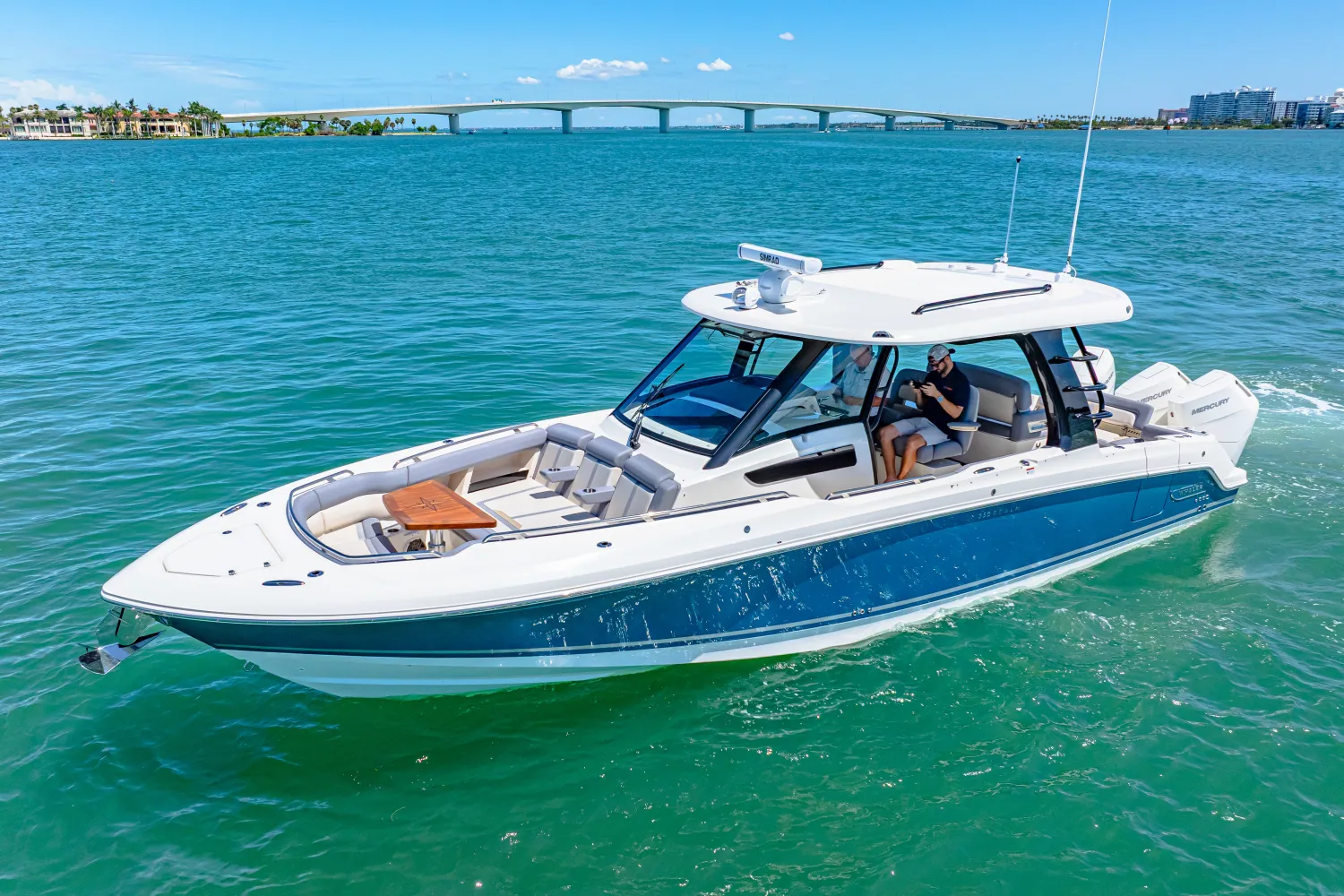 2025 Boston Whaler 350 Realm Image Thumbnail #7